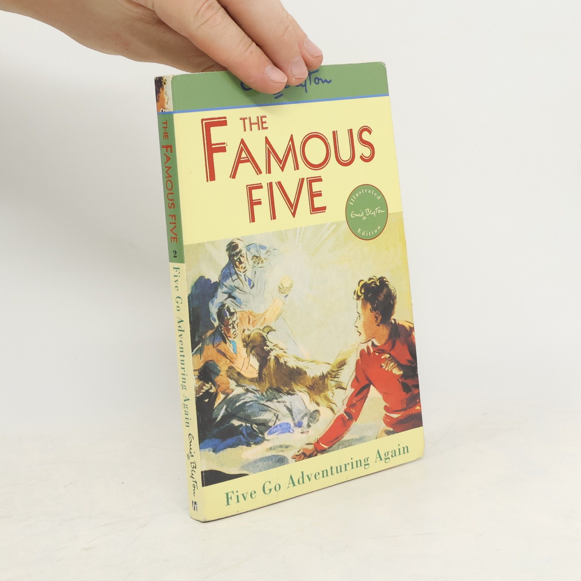 Enid Blyton Famous Five: Five Go Adventuring Again