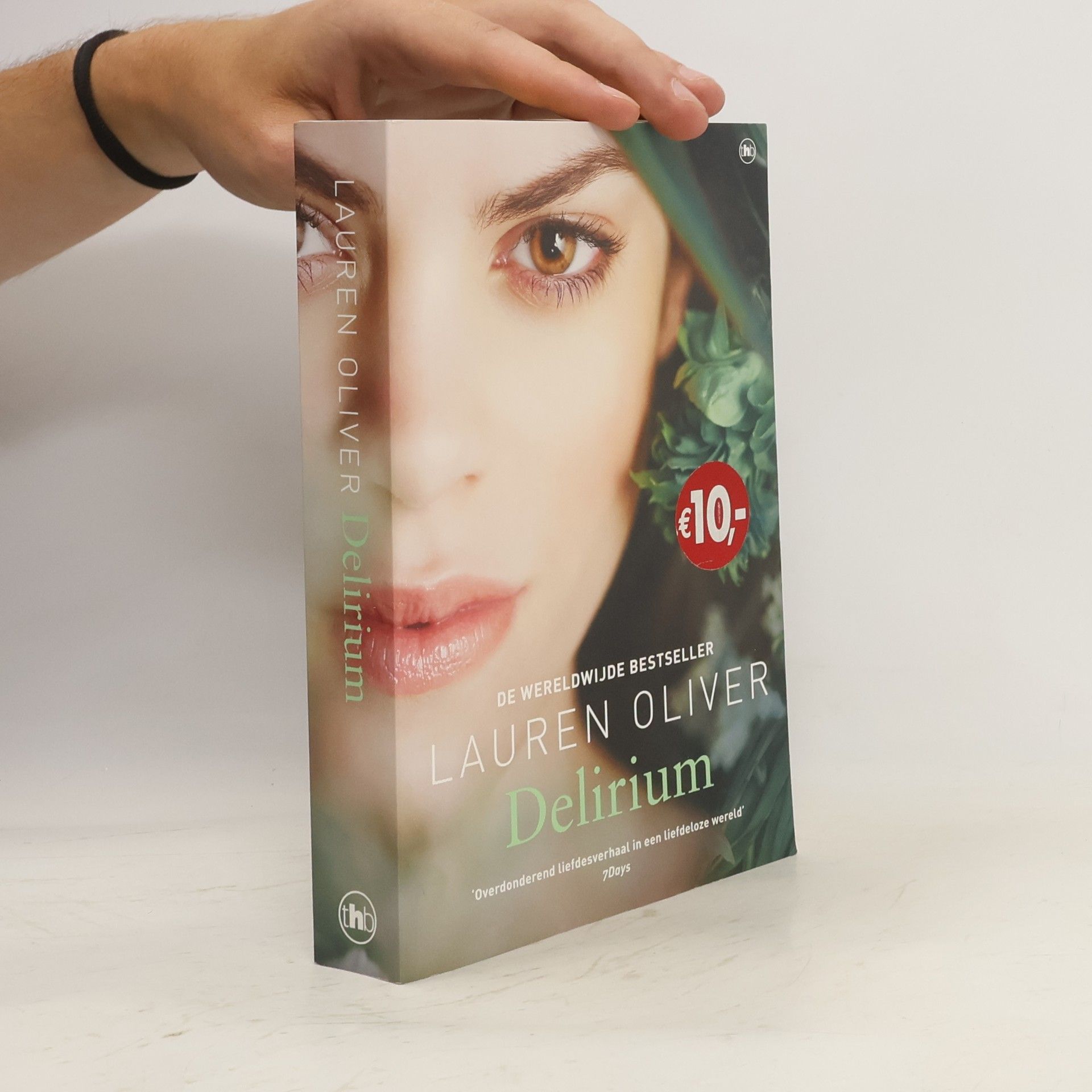 Lauren Oliver Delirium