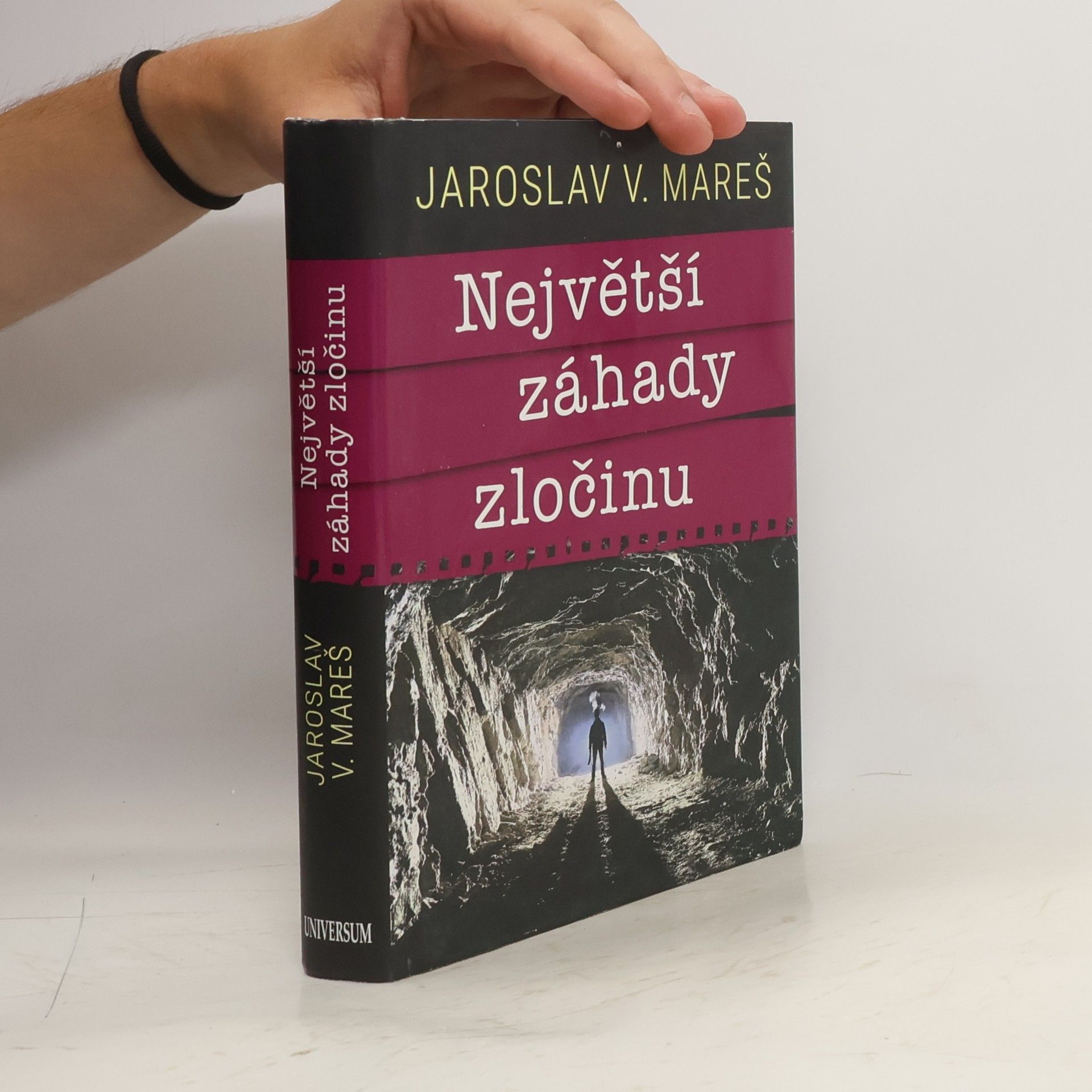 Jaroslav V. Mareš Největší záhady zločinu