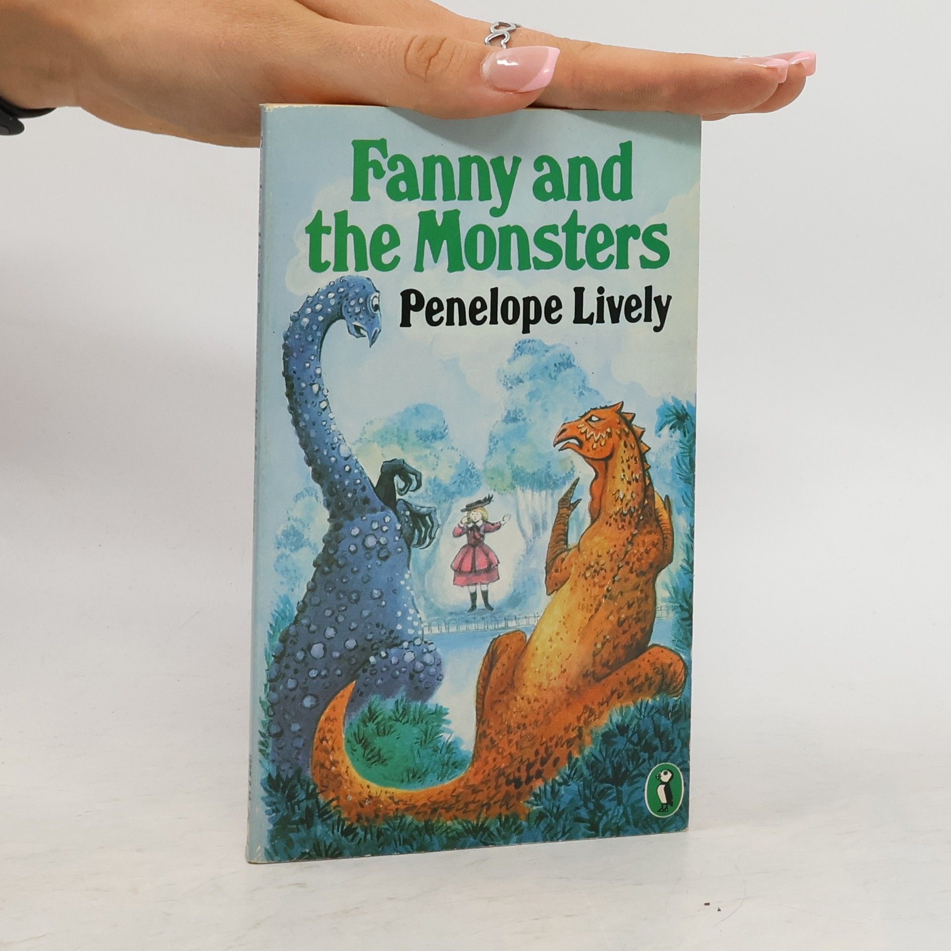 Penelope Lively Fanny and the Monsters