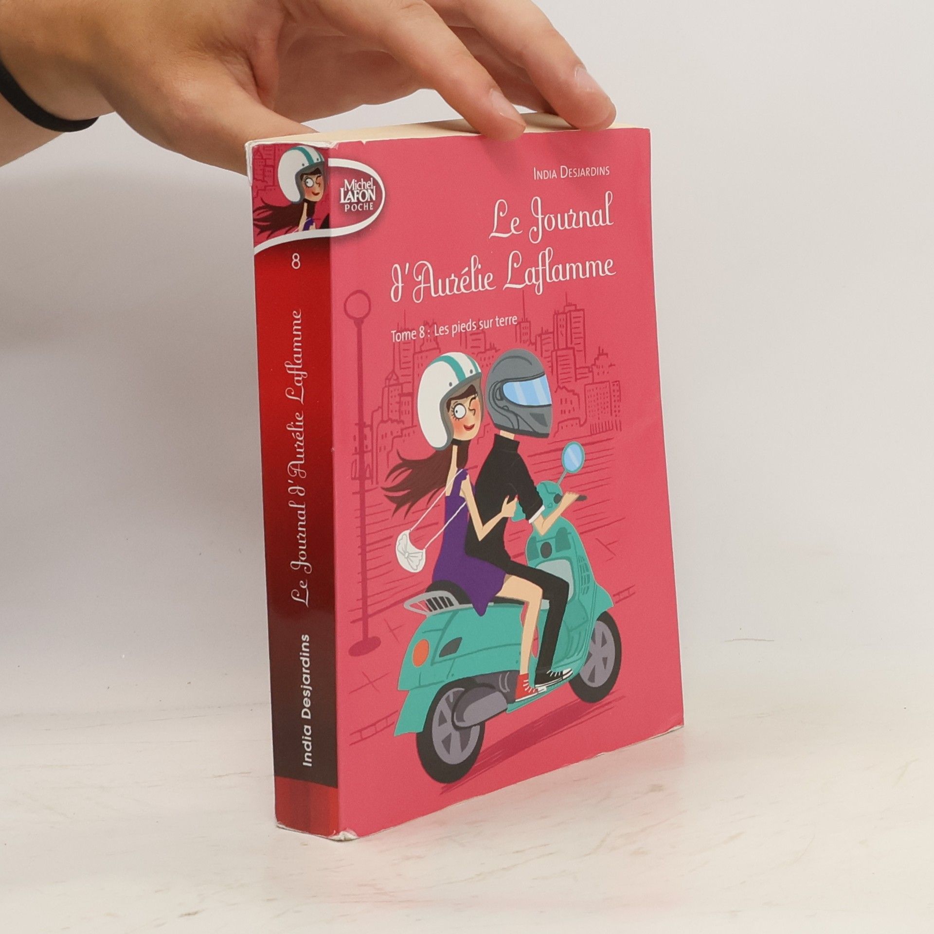 India Desjardins Le Journal d'Aurelie Laflamme - tome 8 Les pieds sur terre