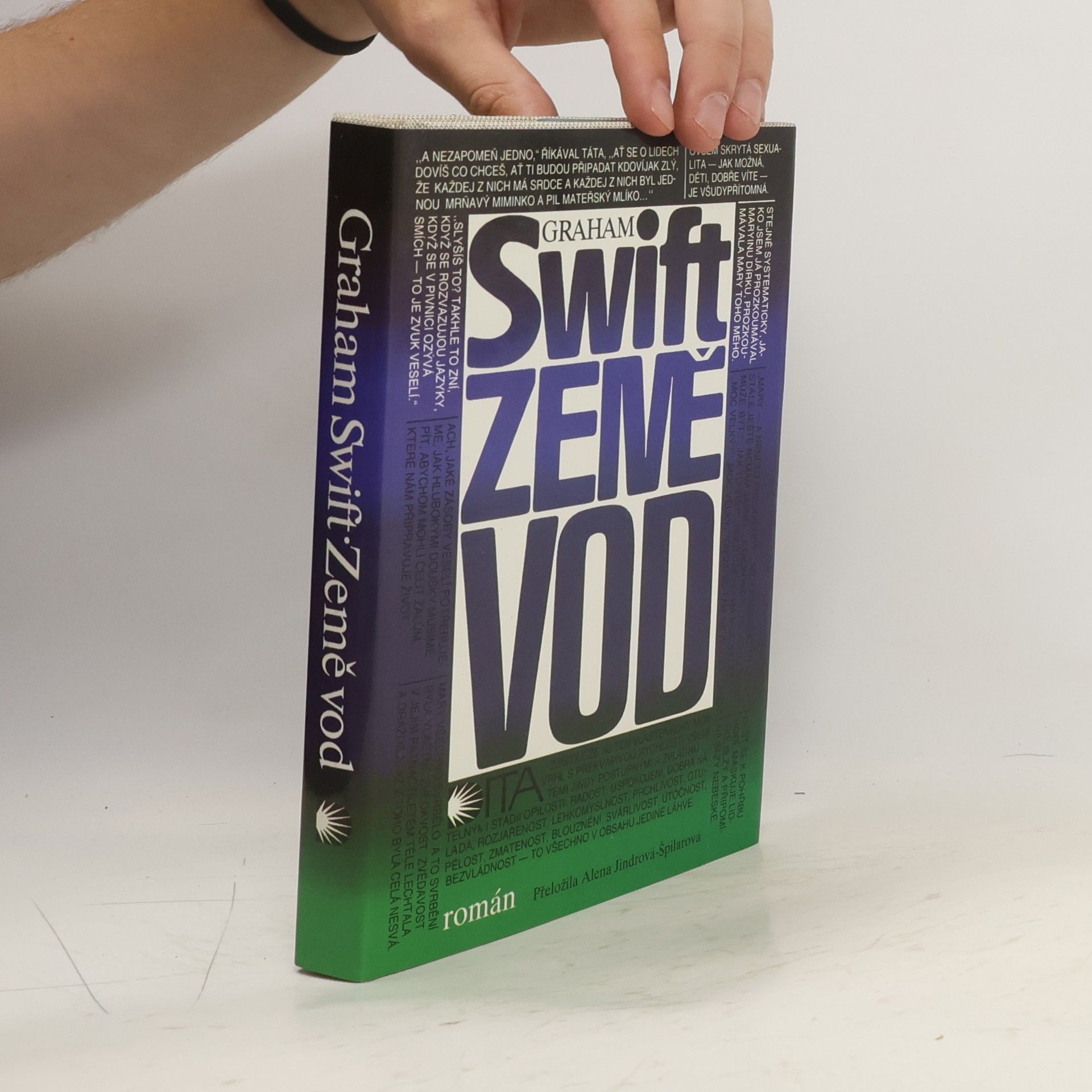 Graham Swift Země vod