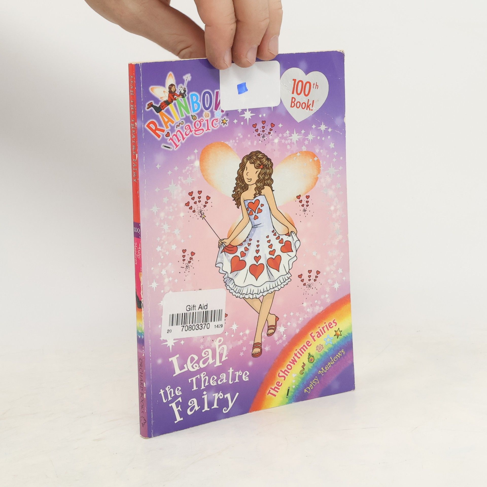 Daisy Meadows Rainbow Magic: Leah the Theatre Fairy
