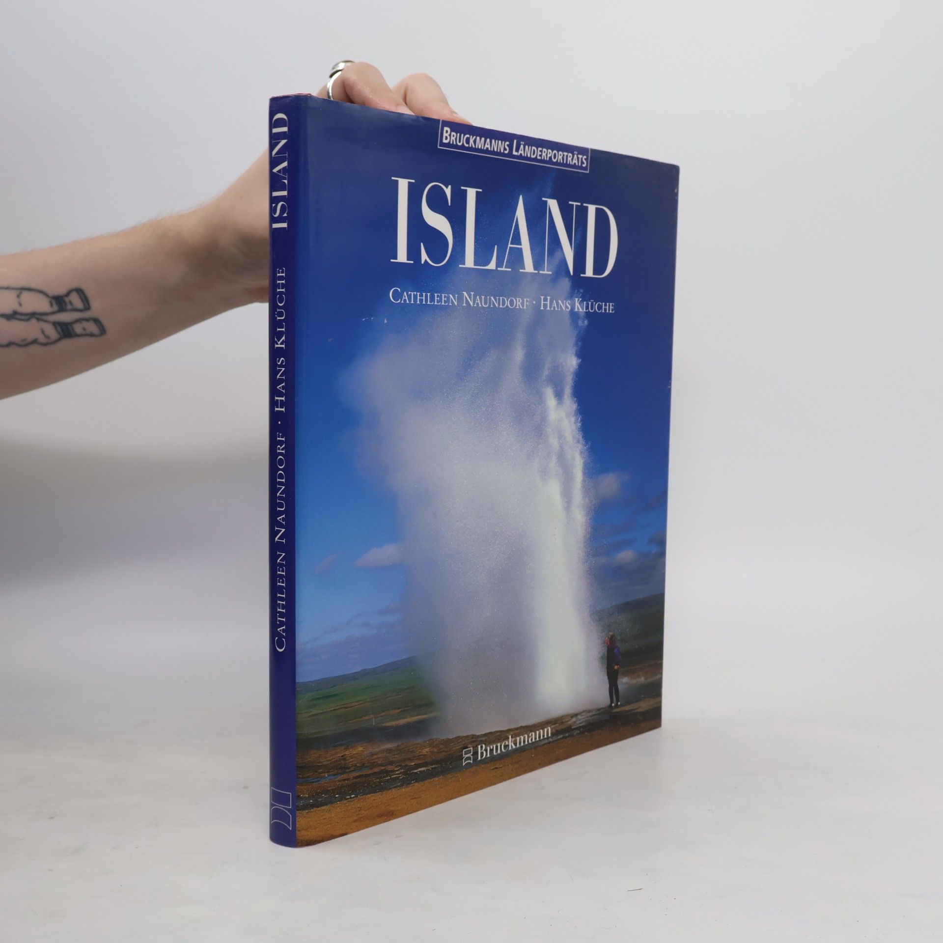Cathleen Naundorf Island