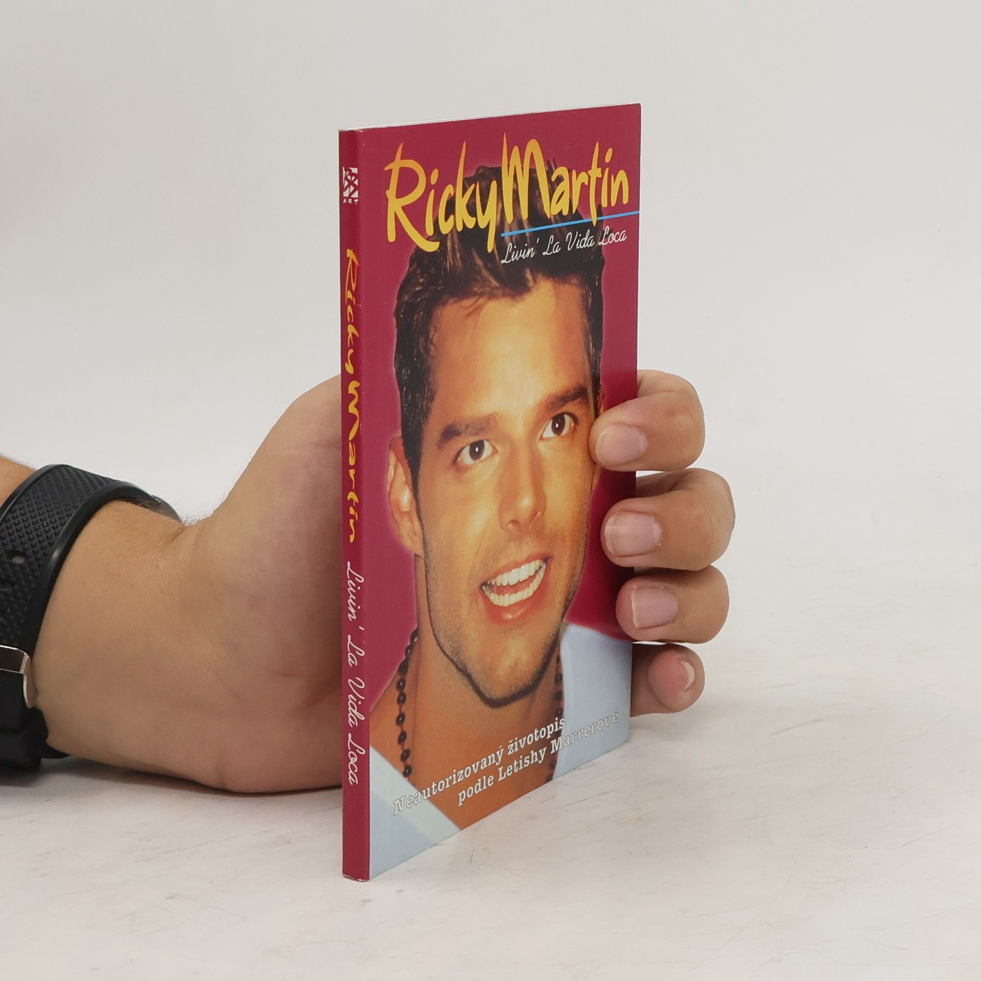 Letisha Marrer Ricky Martin