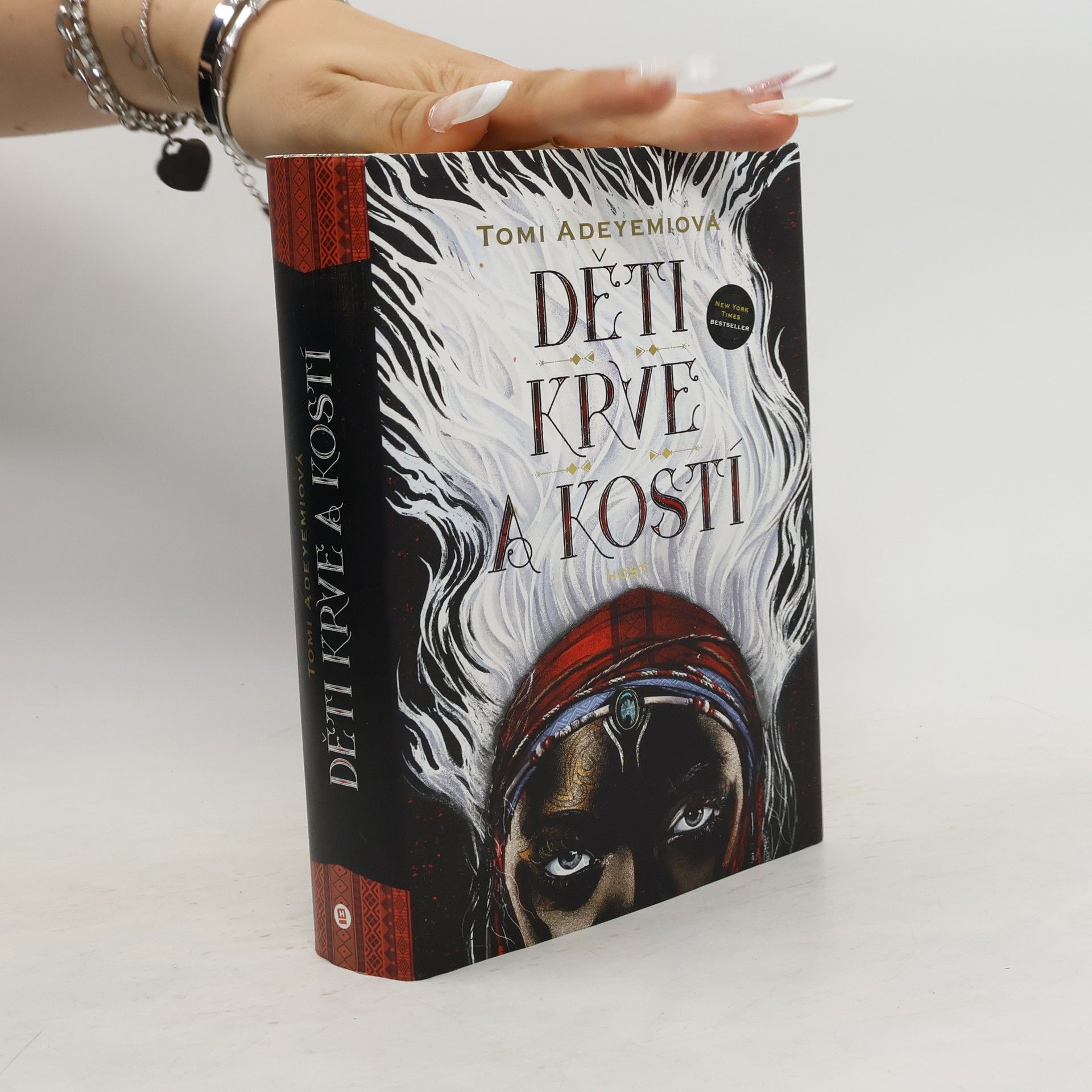 Tomi Adeyemi Děti krve a kostí