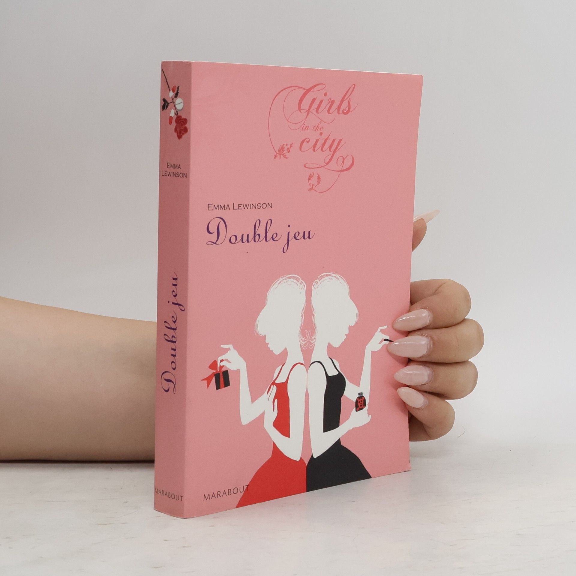 Emma Lewinson Double jeu