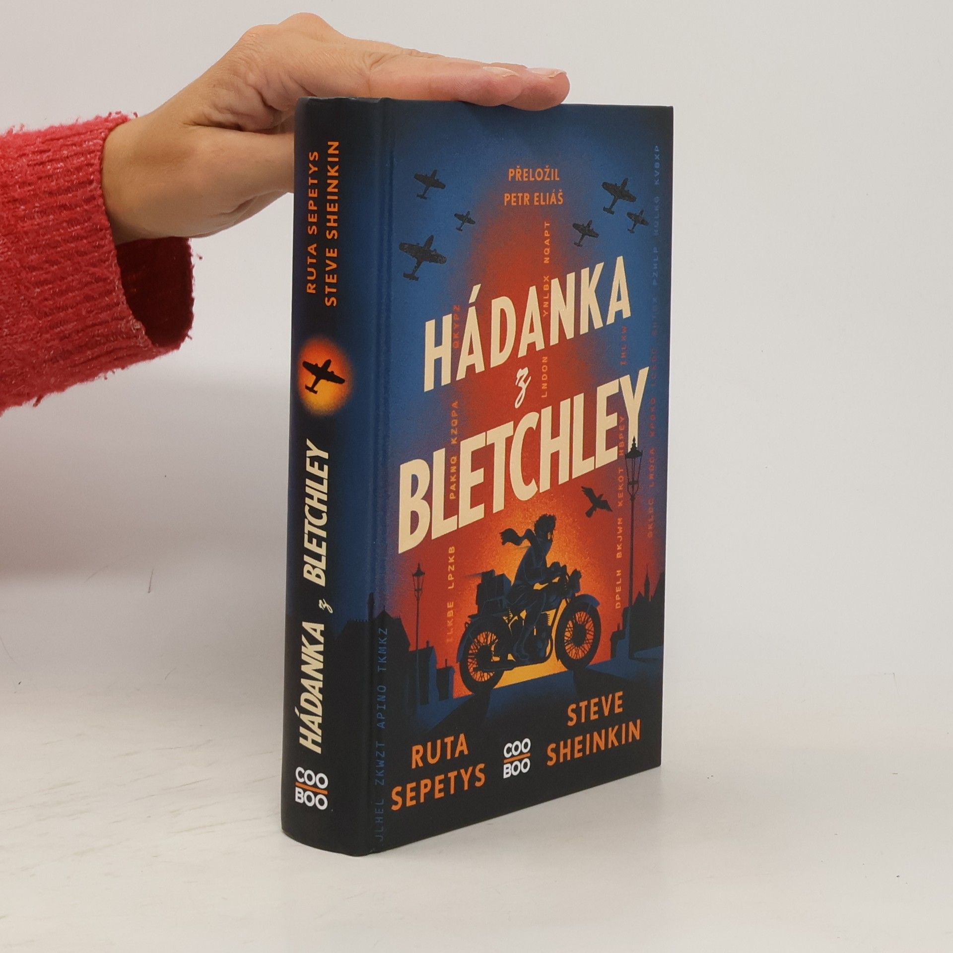 Ruta Sepetys Hádanka z Bletchley