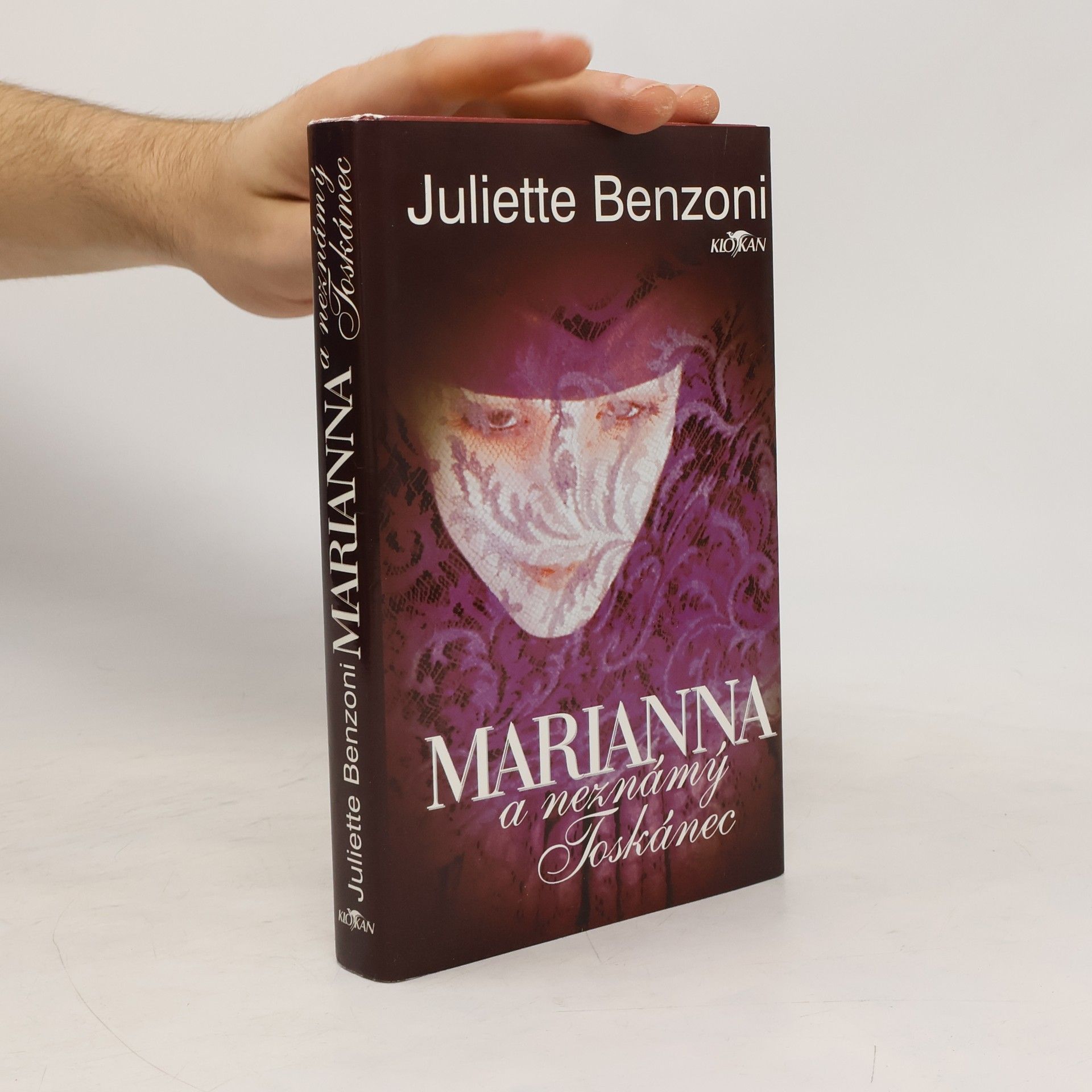 Juliette Benzoni Marianna a neznámý Toskánec