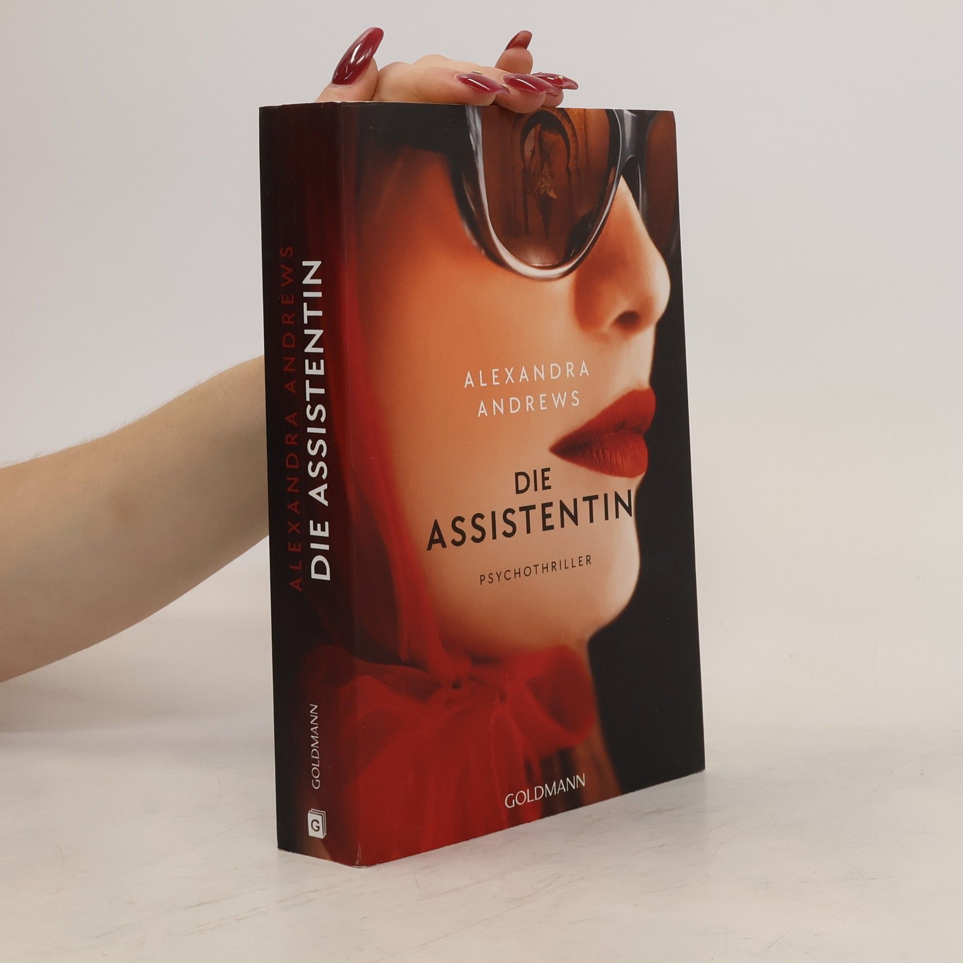 Alexandra Andrews Die Assistentin