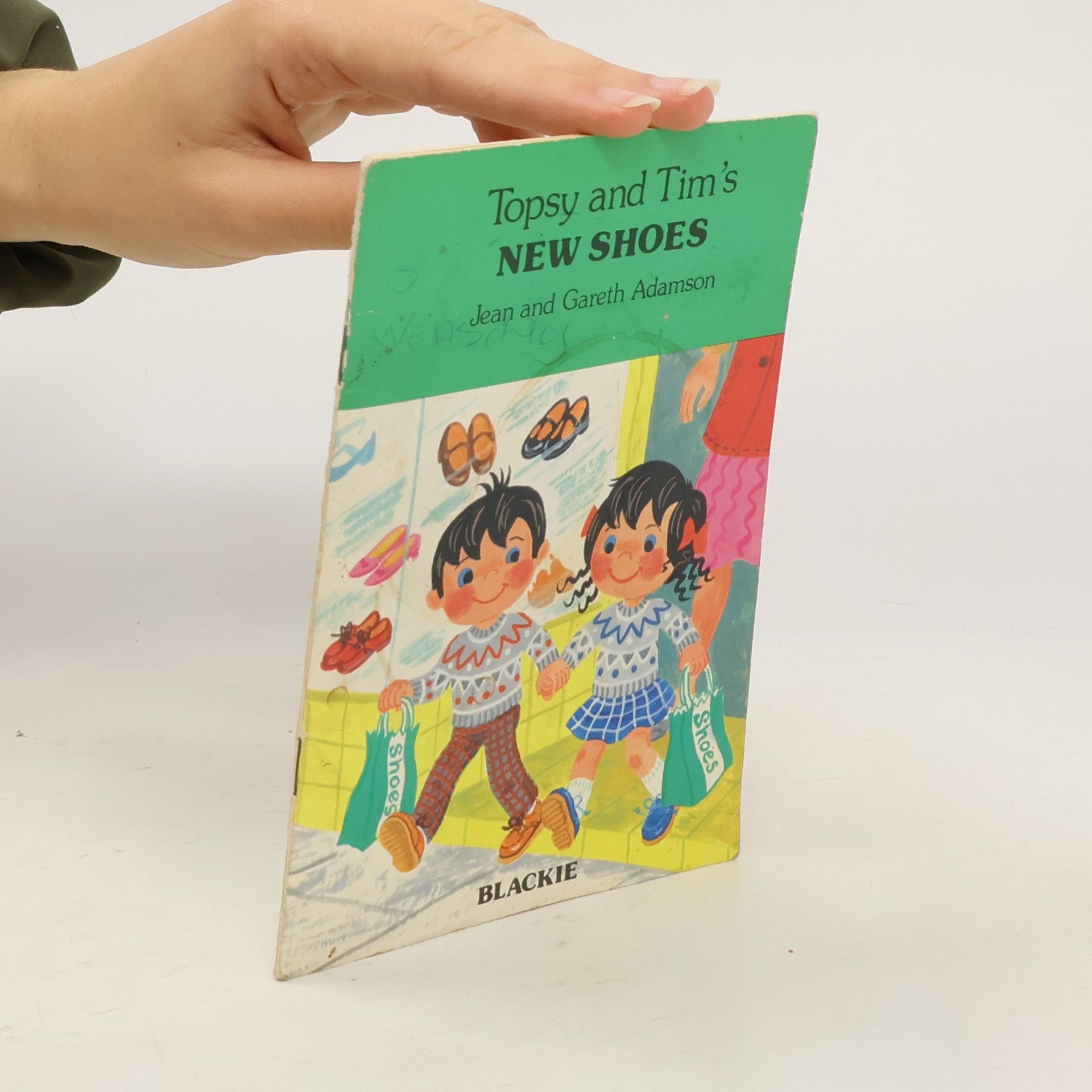 Jean Adamson Topsy and Tim's New Shoes