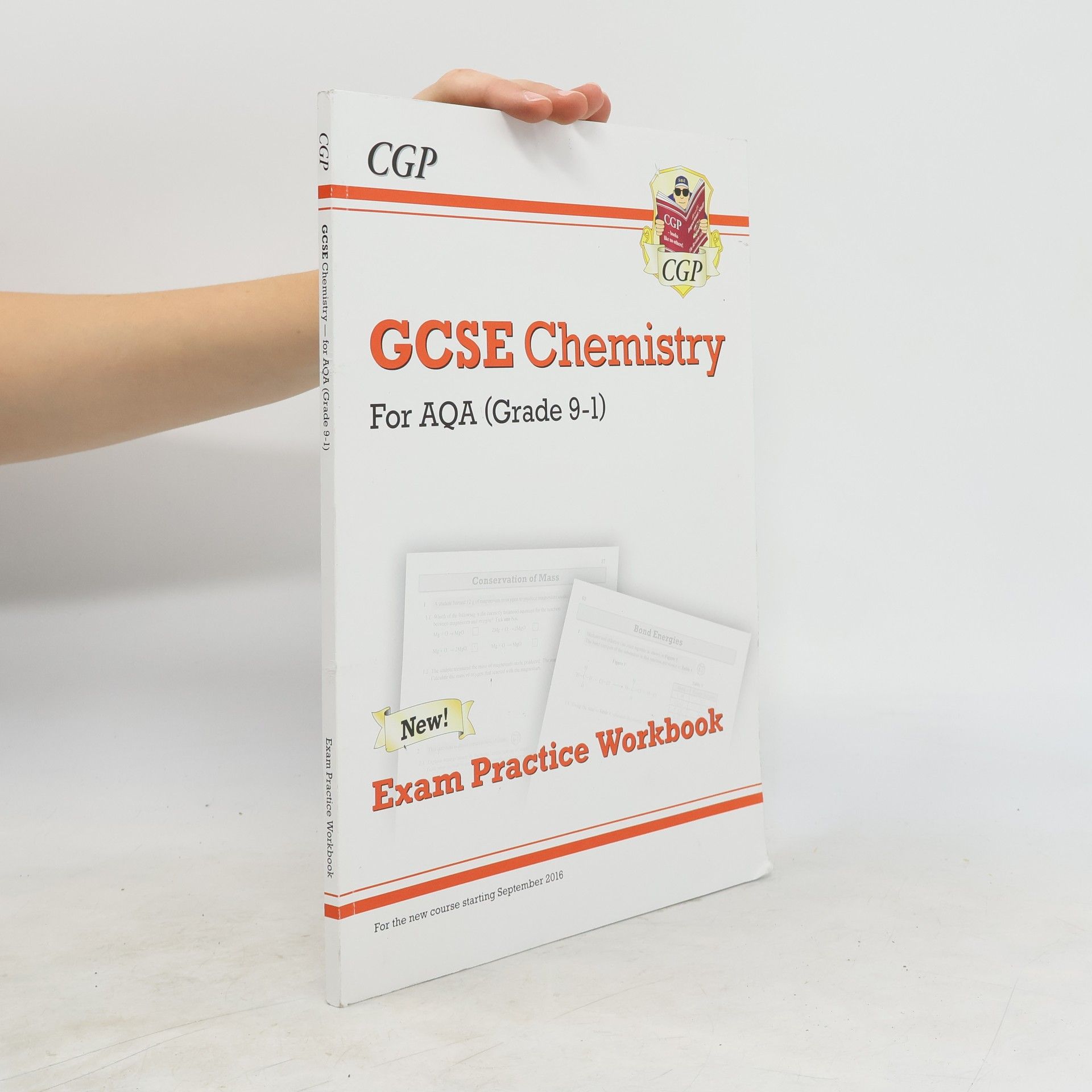 CGP Books New Grade 9-1 GCSE Chemistry: AQA Exam Practice Workbook