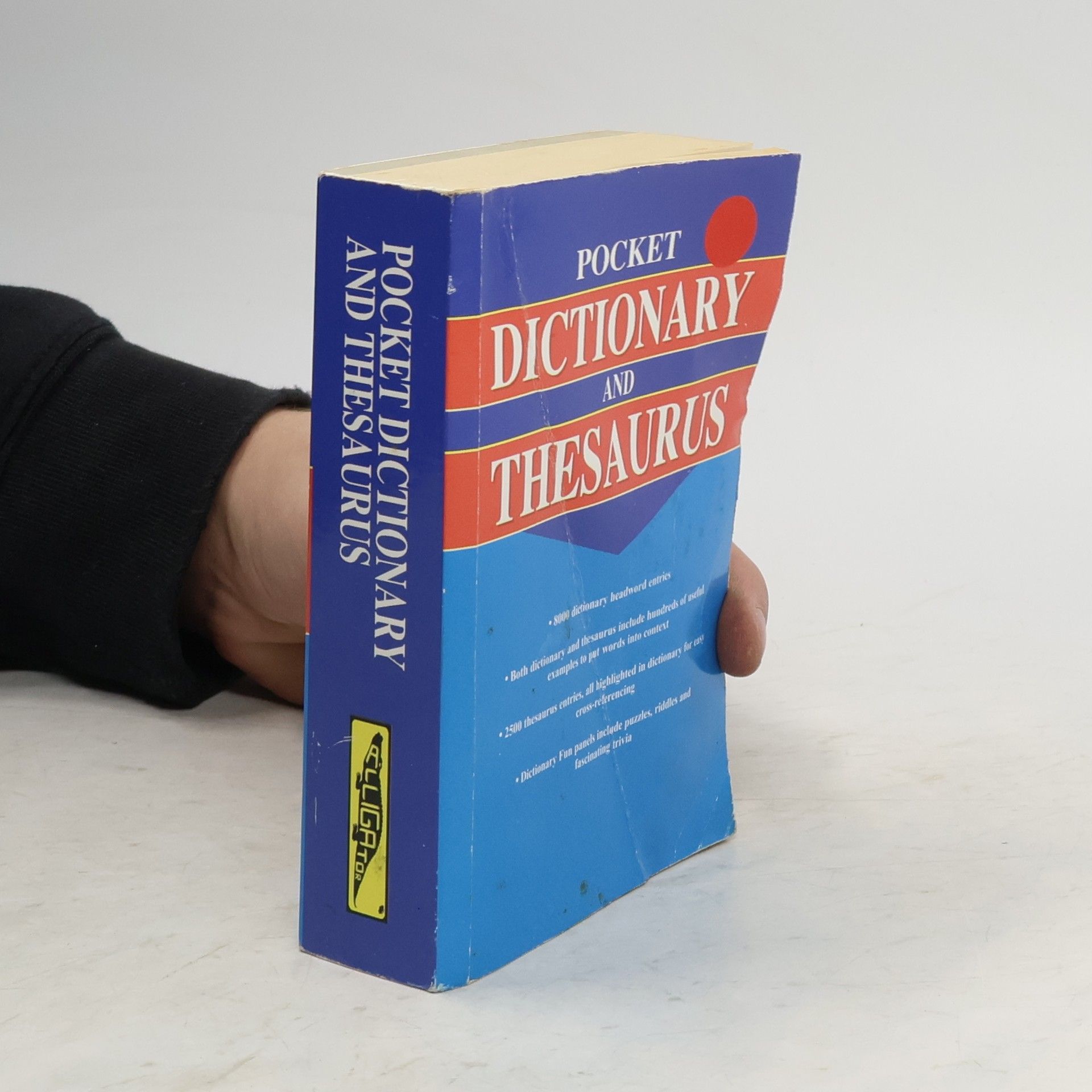 Various authors Pocket Dictionary and Thesaurus