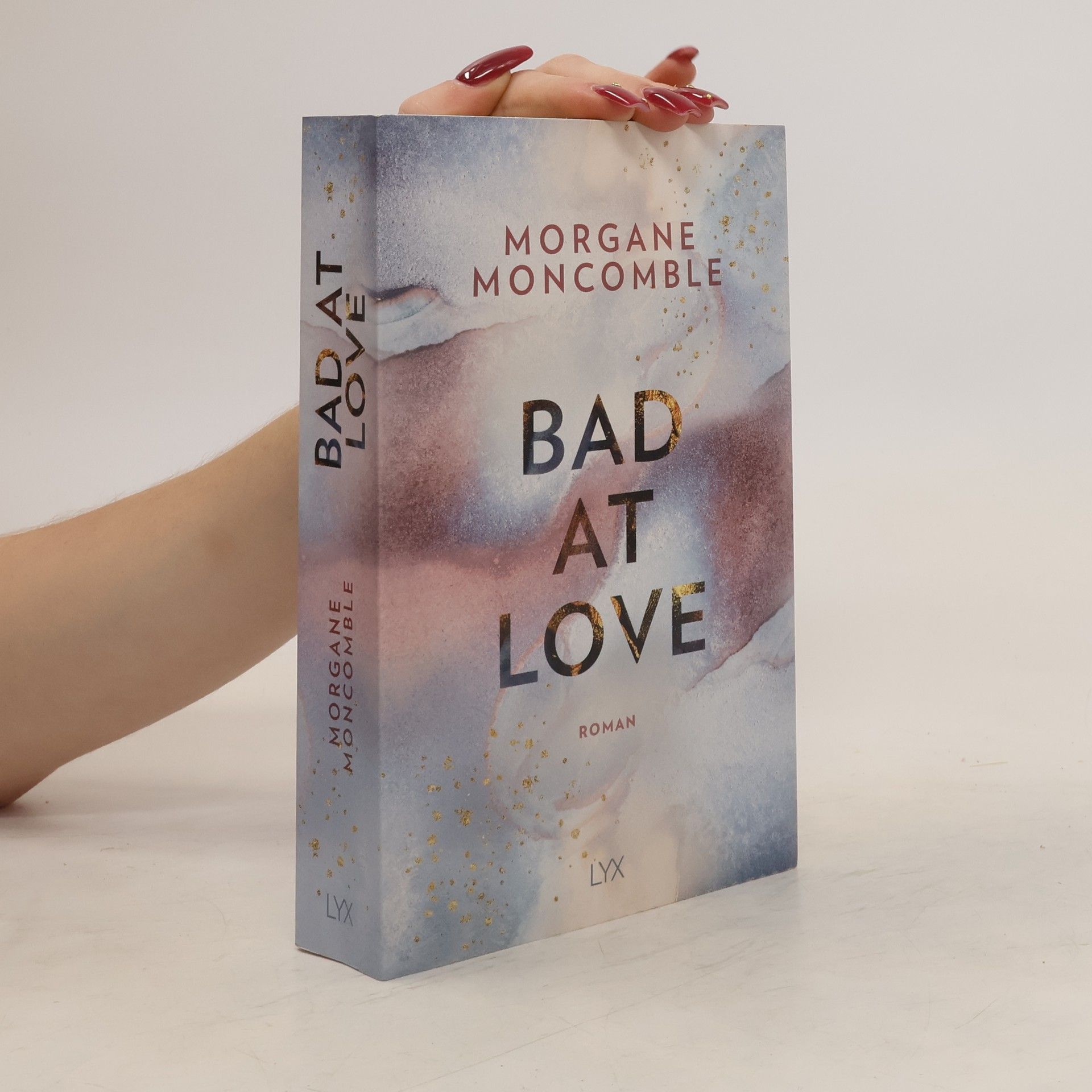 Morgane Moncomble Bad at love
