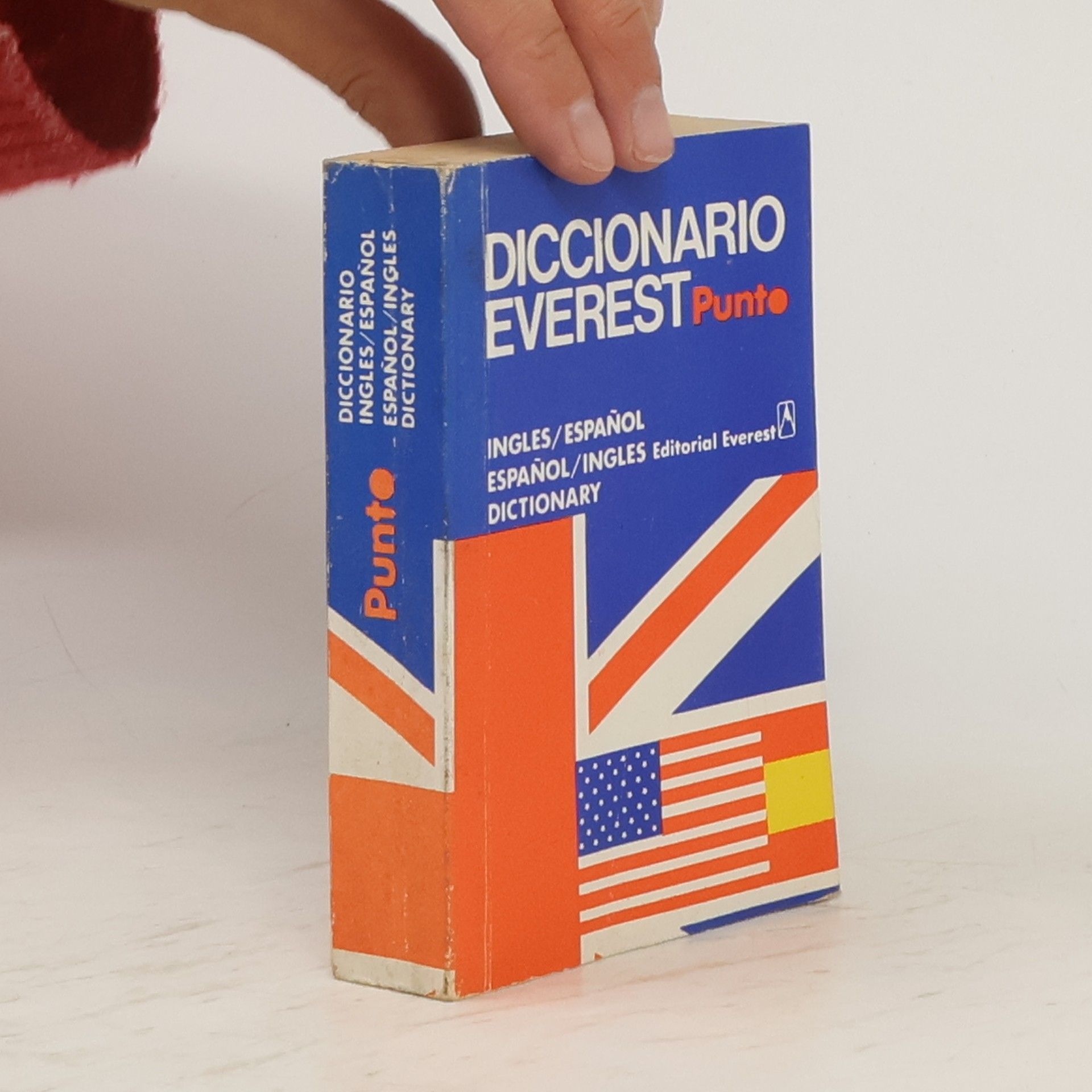 kolektiv Diccionario Everest punto