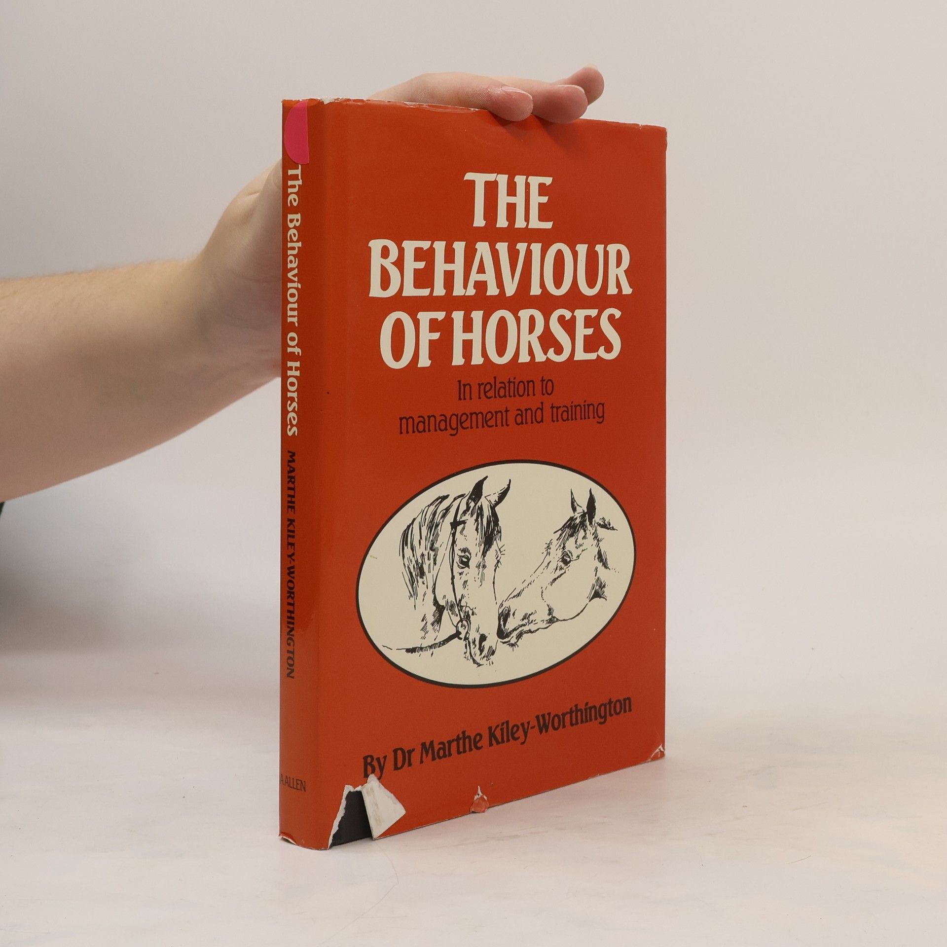 Marthe Kiley Worthington The Behaviour of Horses