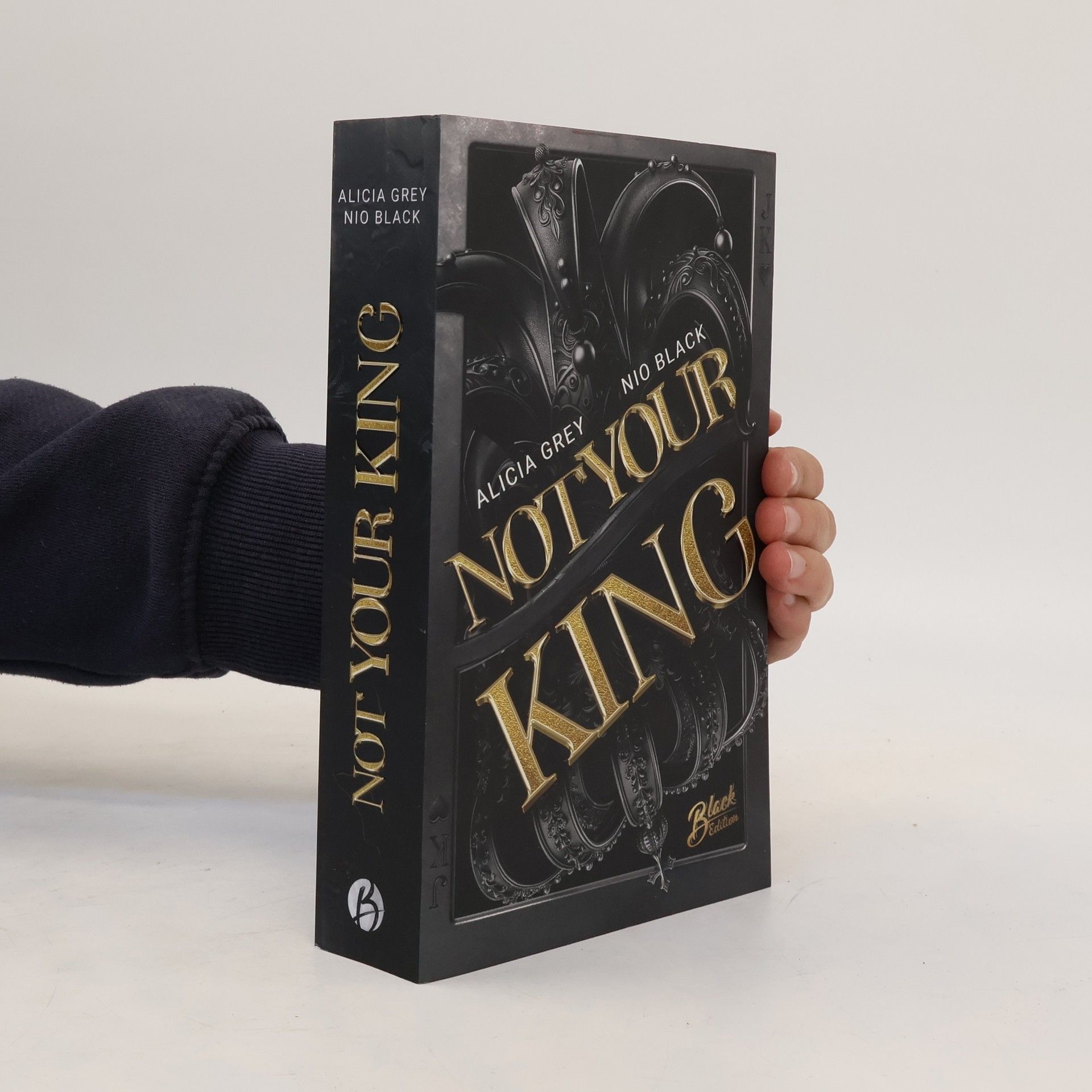 Nio Black Not Your King