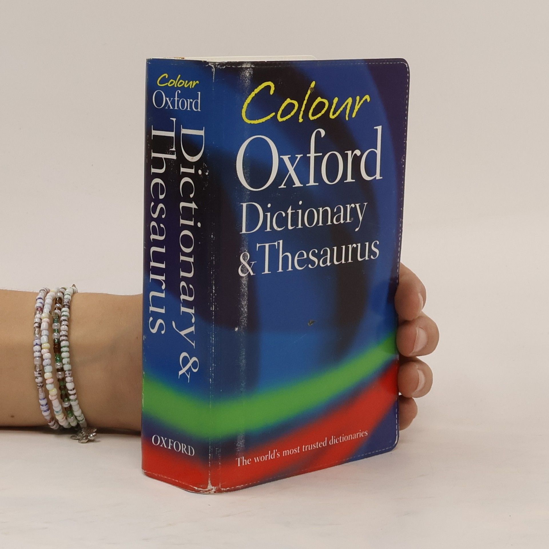 Sara Hawker Colour Oxford Dictionary and Thesaurus