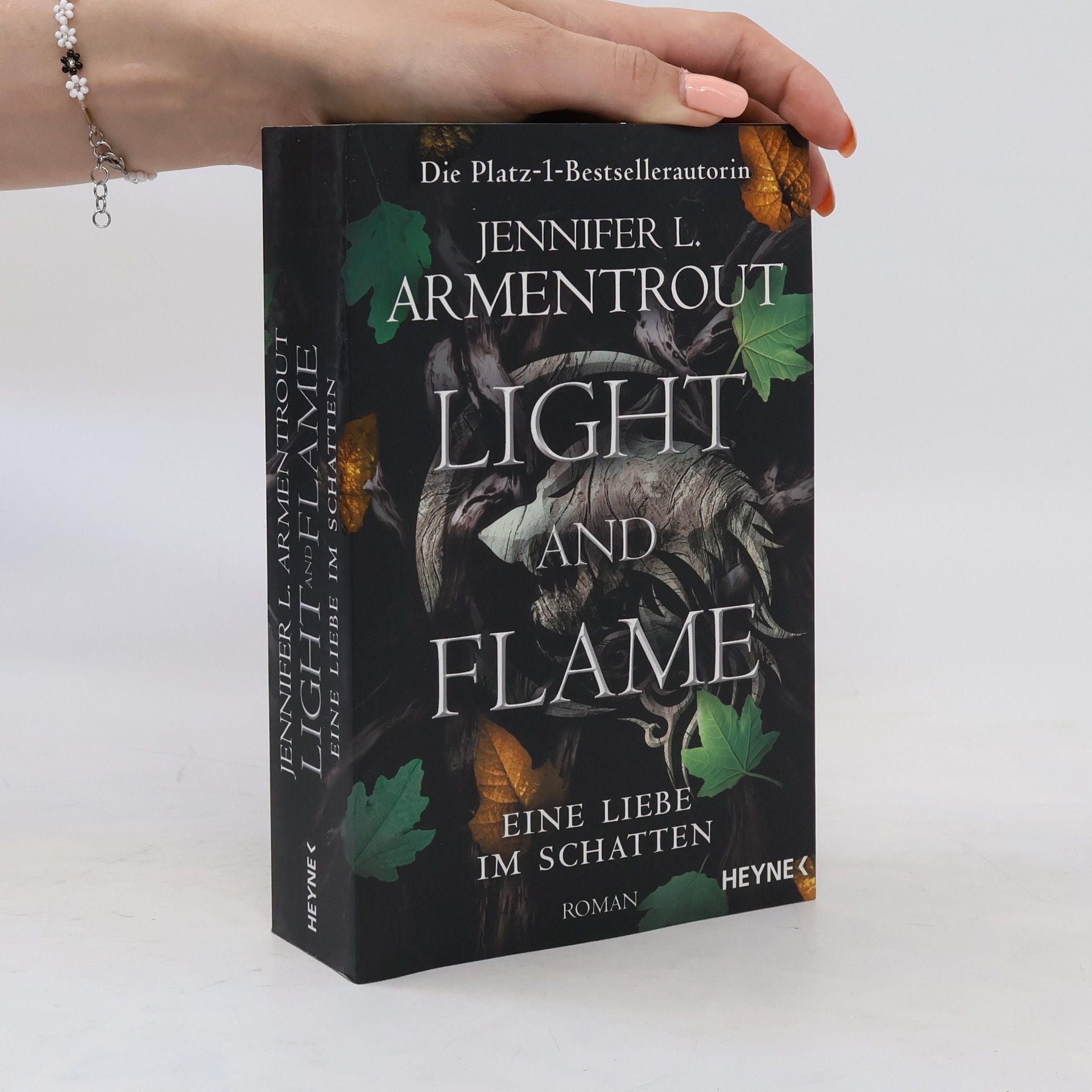 Jennifer L. Armentrout Light and Flame
