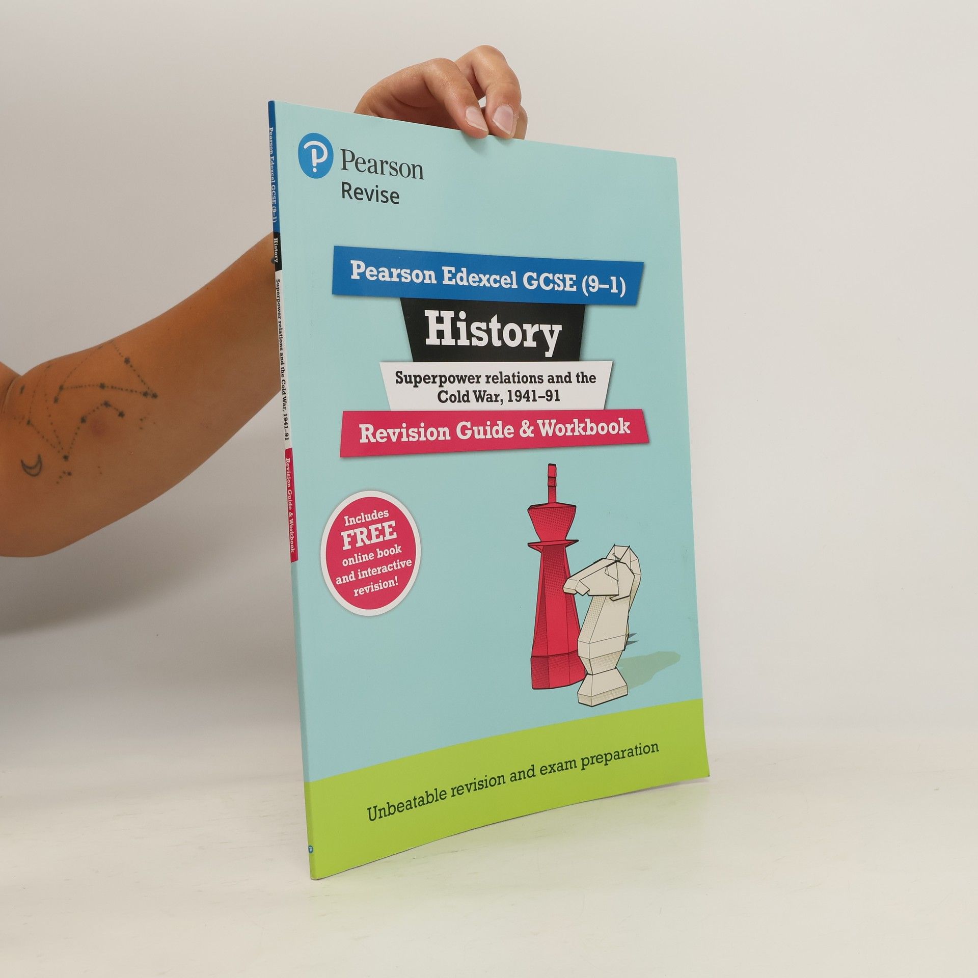 Brian Dowse Pearson Edexcel GCSE (9-1) History Superpower relations and the Cold War, 1941-91 Revision Guide and Workbook + App