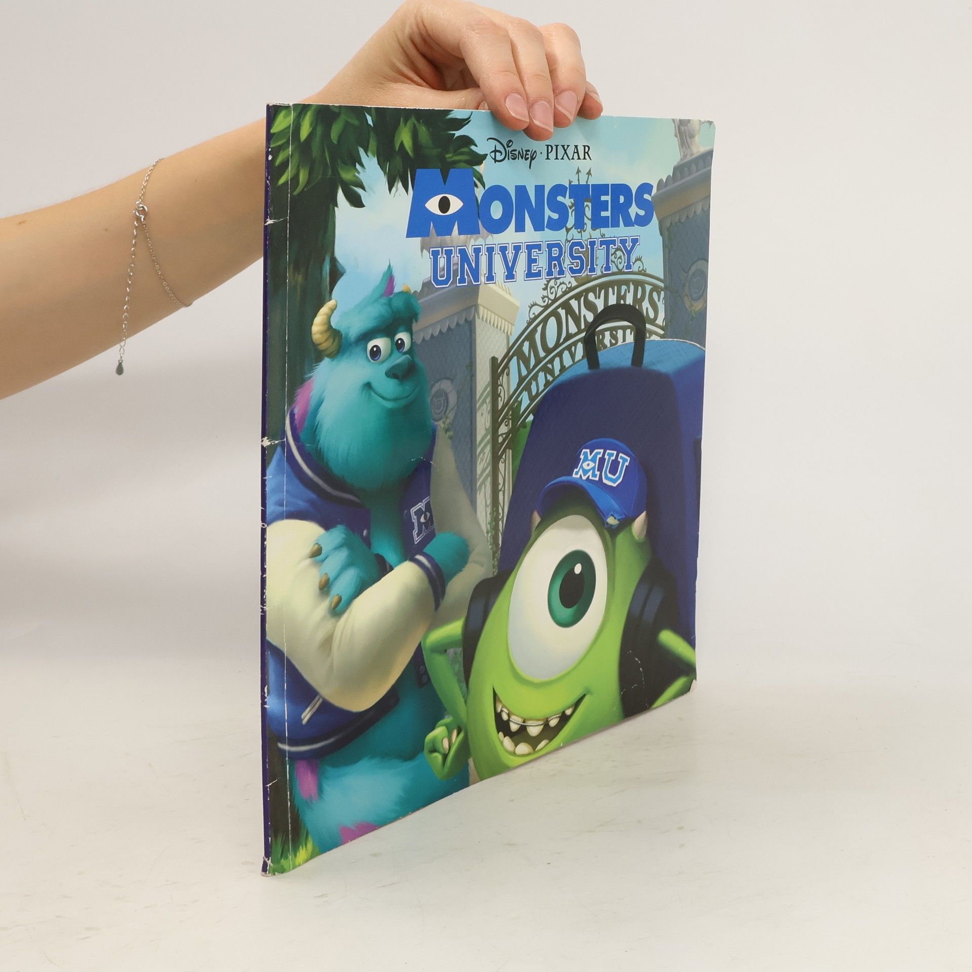 kolektiv Monsters University