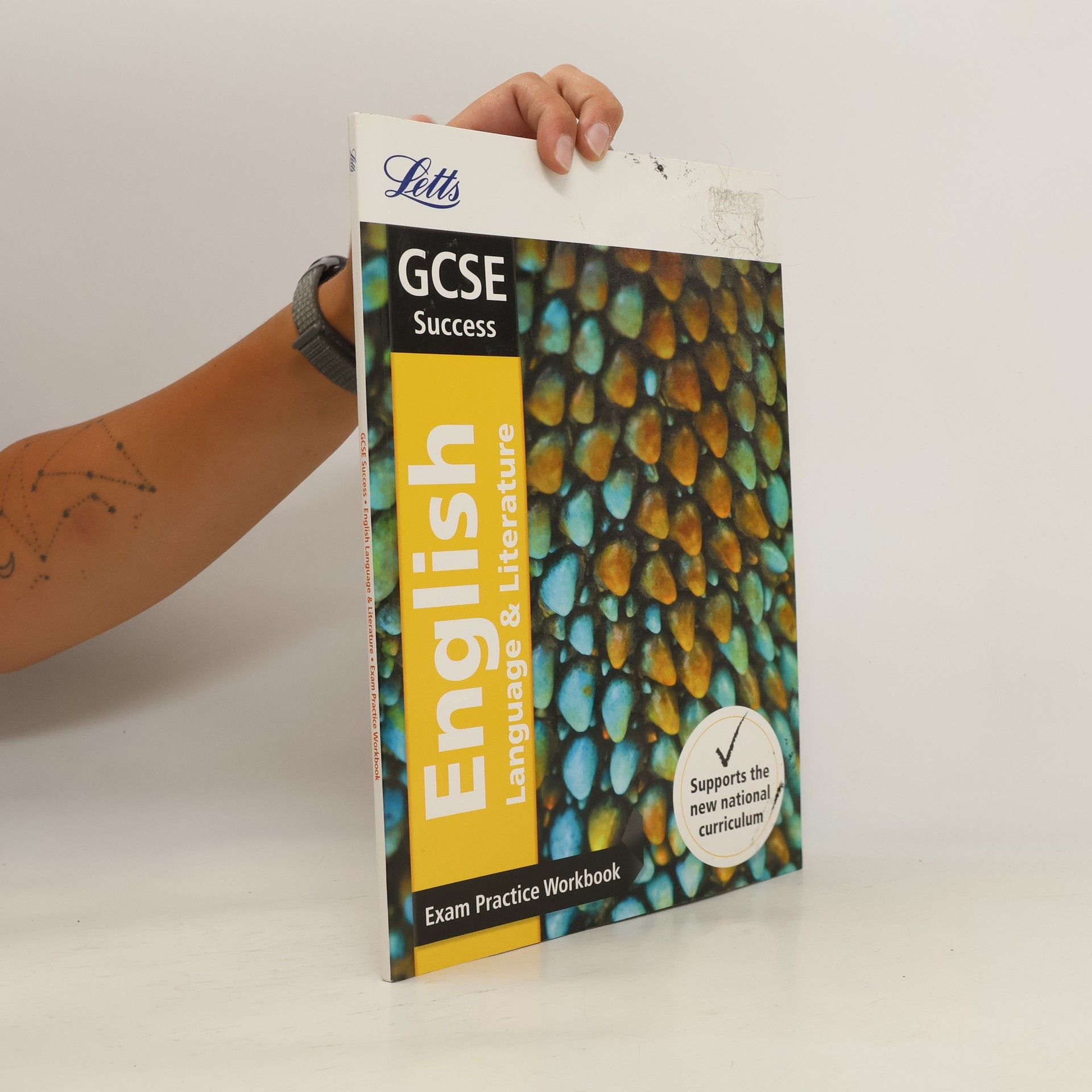 Letts GCSE GCSE 9-1 English Language and English Literature Exam Practice Workbook, with Practice Test Paper