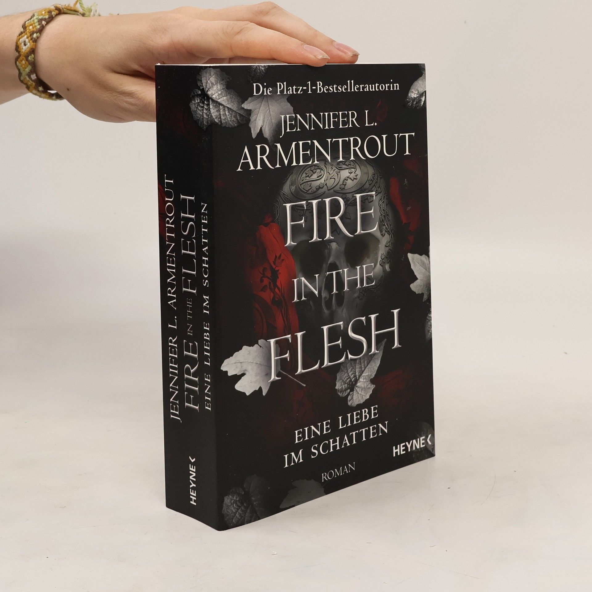 Jennifer L. Armentrout Fire in the Flesh – Eine Liebe im Schatten. Roman