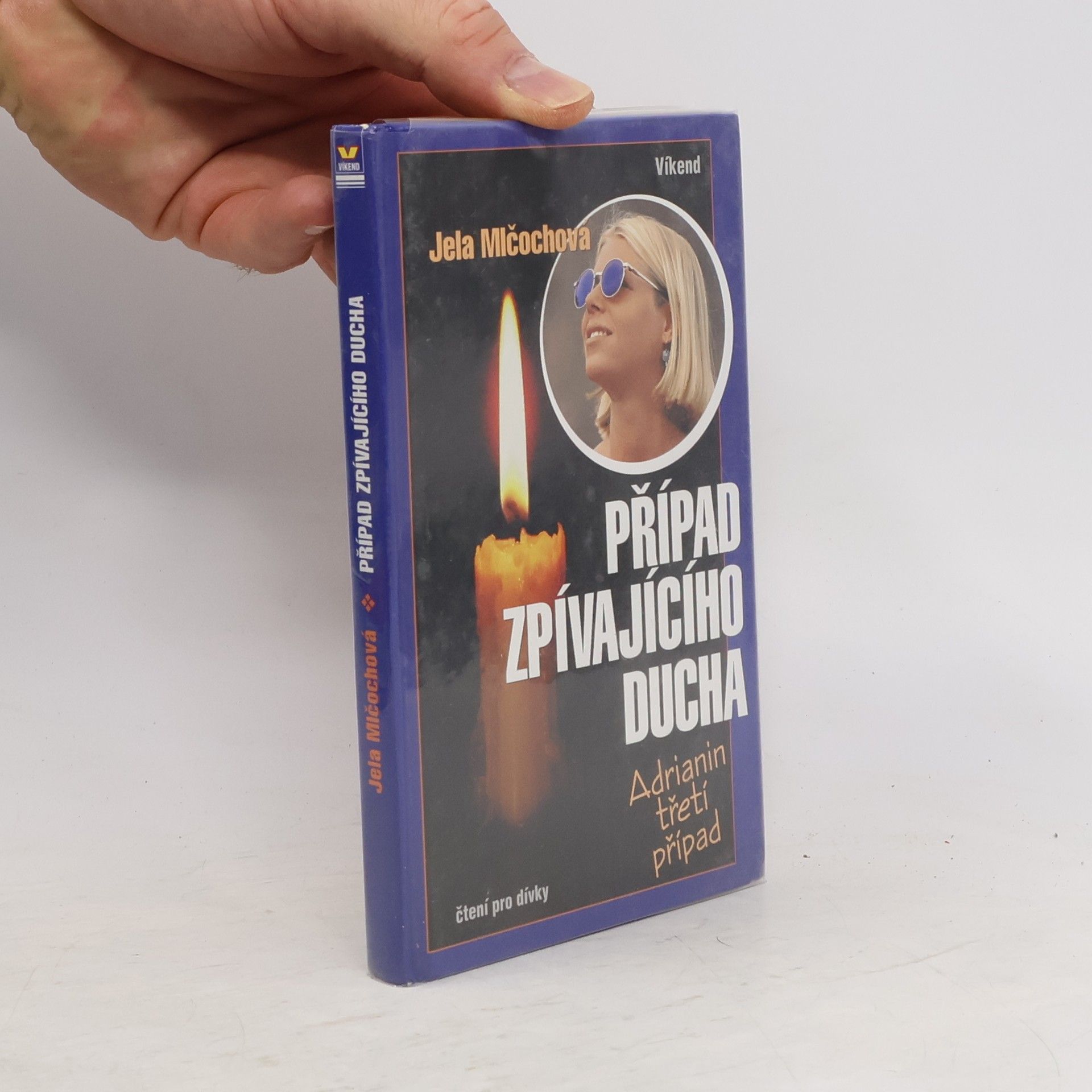 Jela Malčochová Případ zpívajícího ducha: Adrianin třetí případ