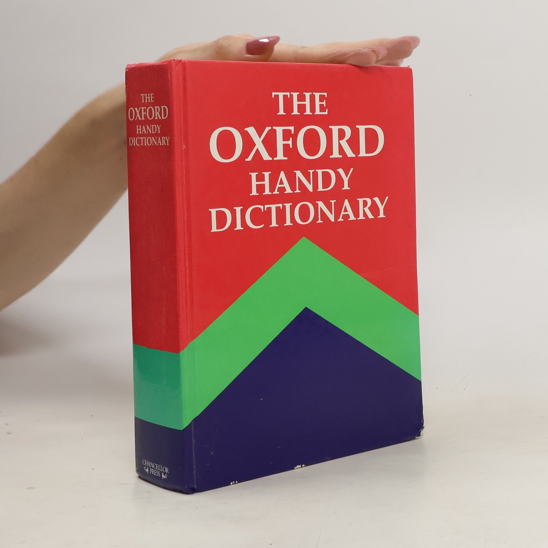 Autores varios The Oxford Handy Dictionary