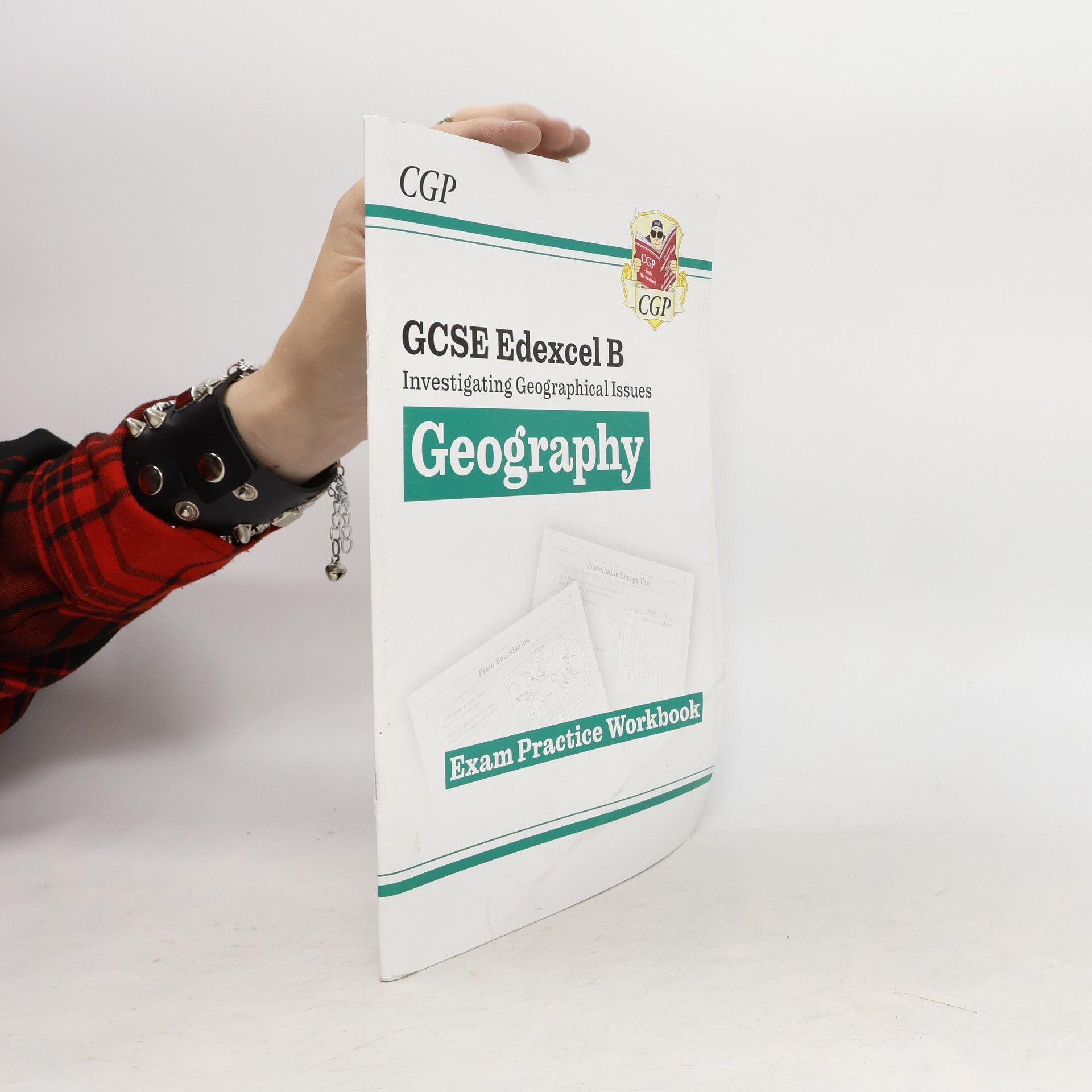 CGP Books New Grade 9-1 GCSE Geography Edexcel B: Investigating Geographical Issues - Exam Practice Workbook