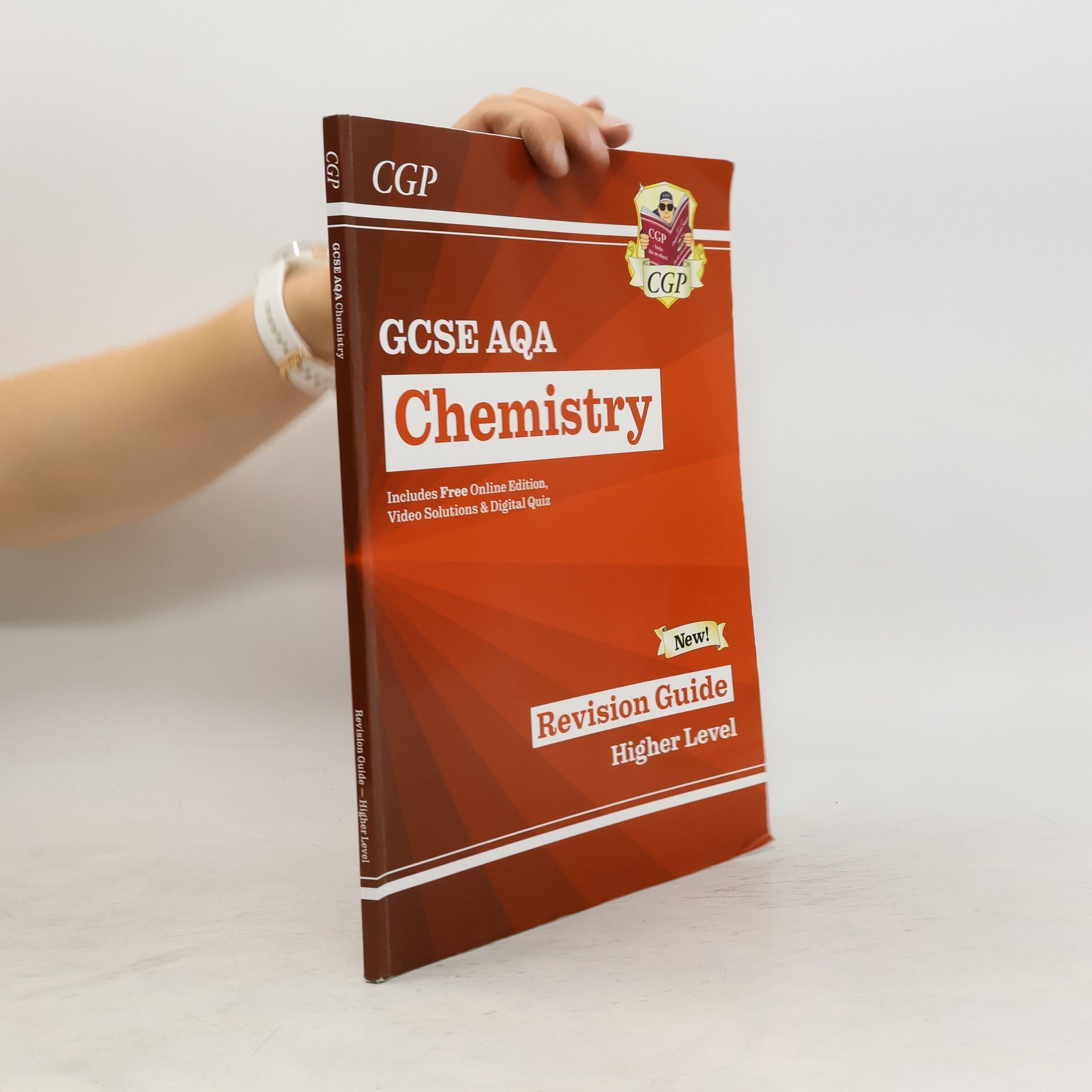 CGP Books New Grade 9-1 GCSE Chemistry: AQA Revision Guide with Online Edition
