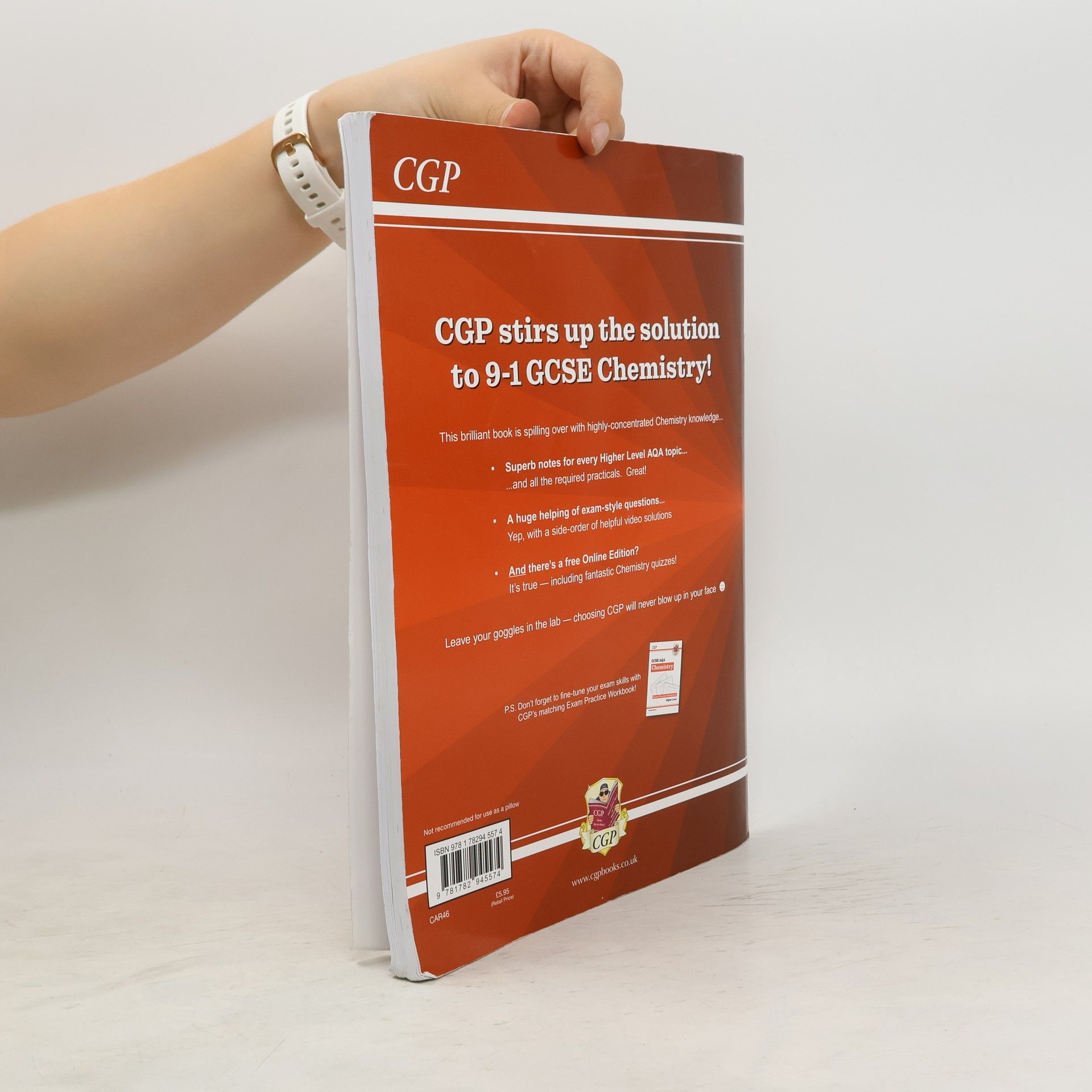 CGP Books New Grade 9-1 GCSE Chemistry: AQA Revision Guide with Online Edition