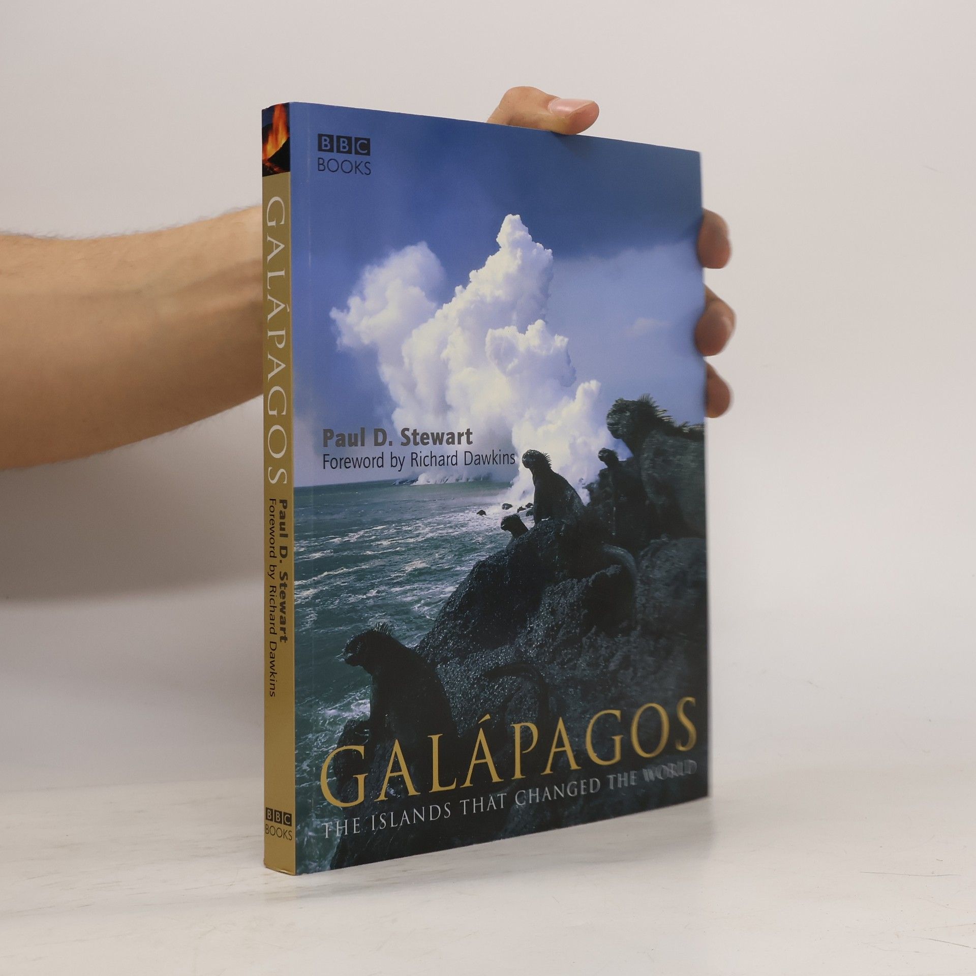 Paul D. Stewart Galápagos