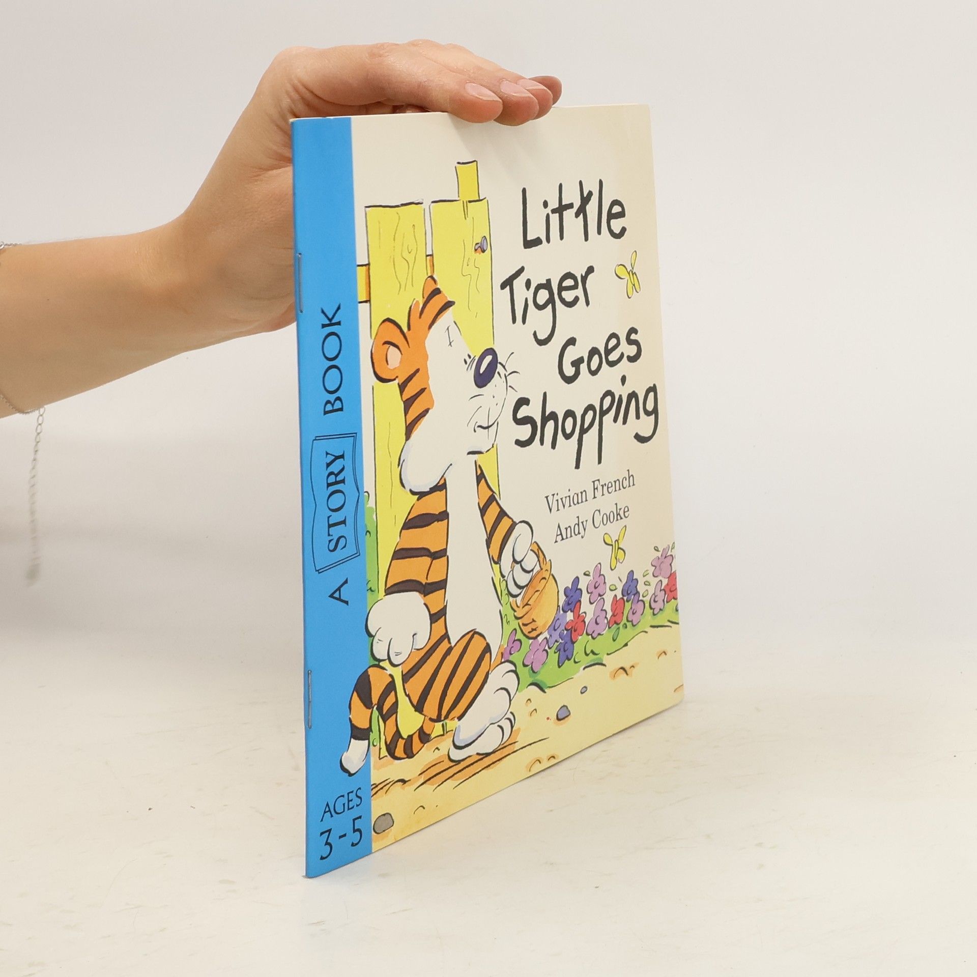 Vivian French Little Tiger Goes Shopping