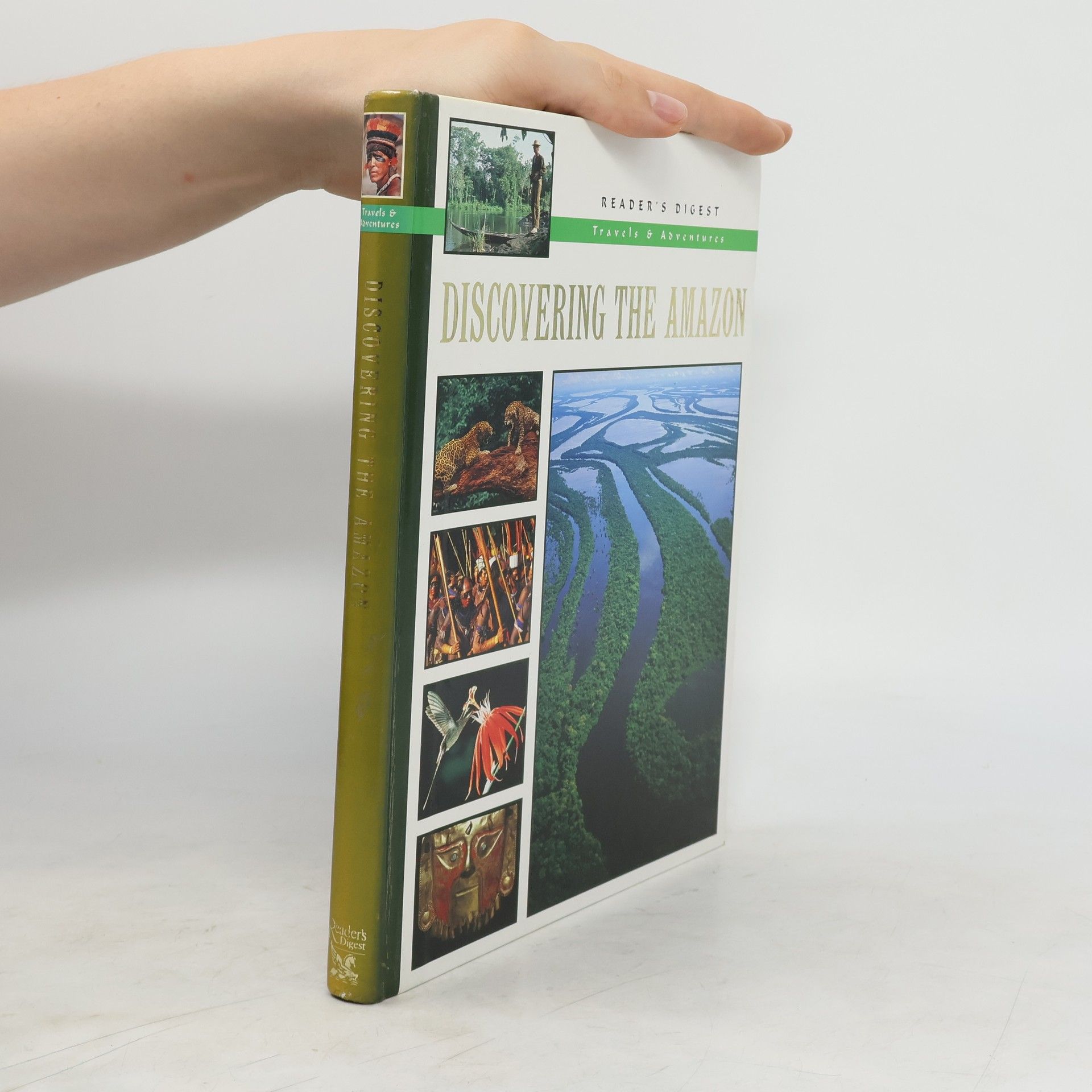Collectif d'auteurs Discovering the Amazon