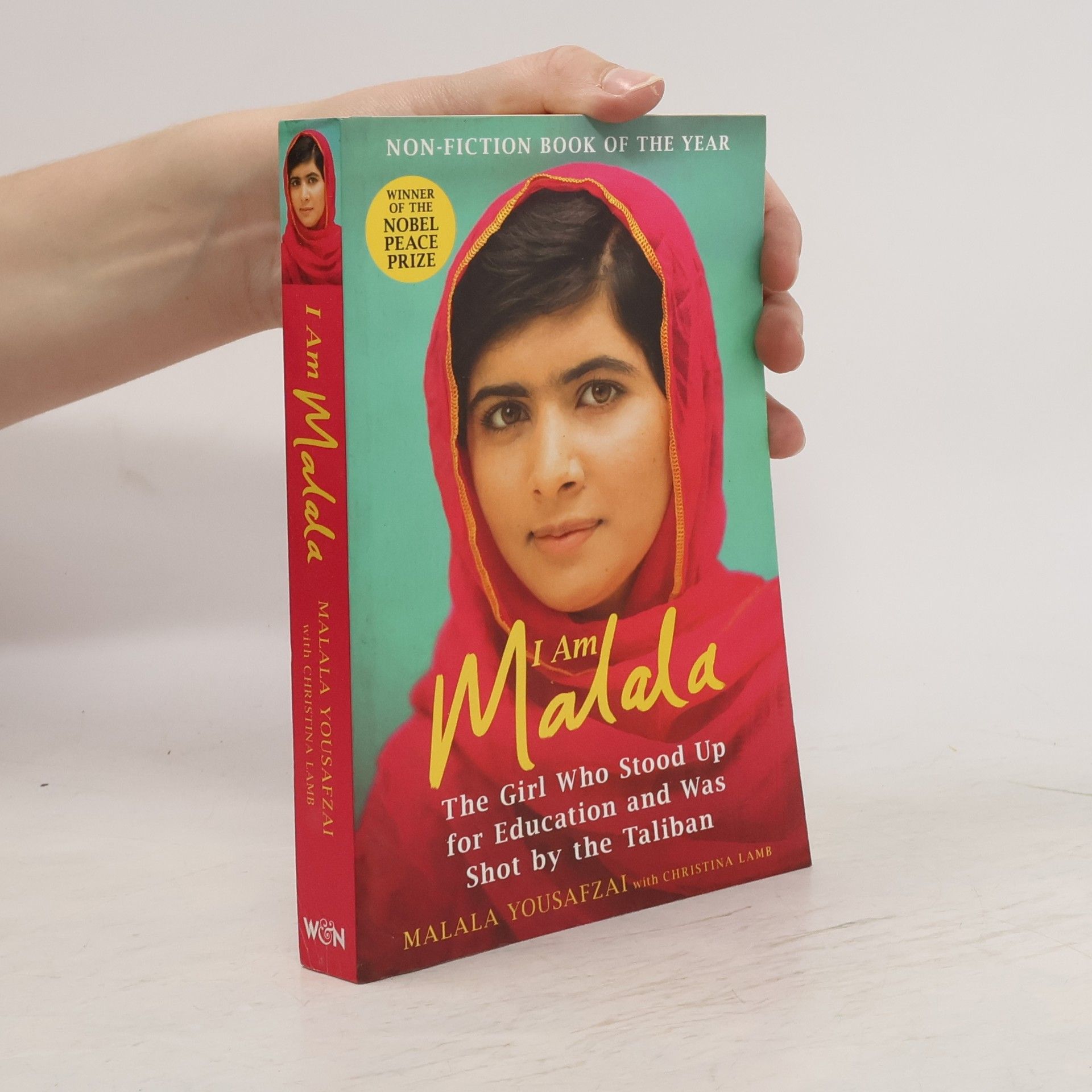 I am Malala : the girl who stood up for education and was shot by the Taliban
