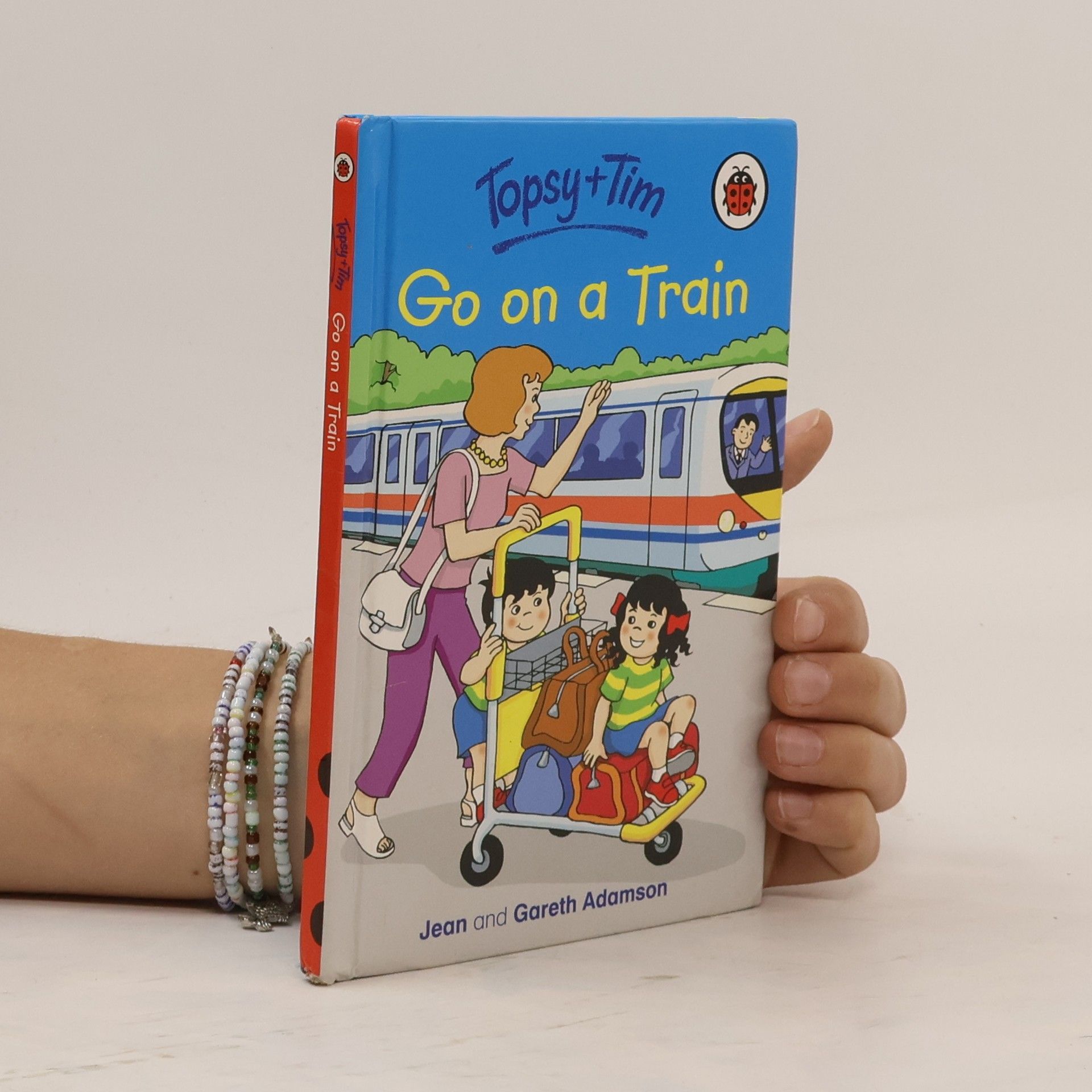 Jean Adamson Topsy and Tim Go on a Train