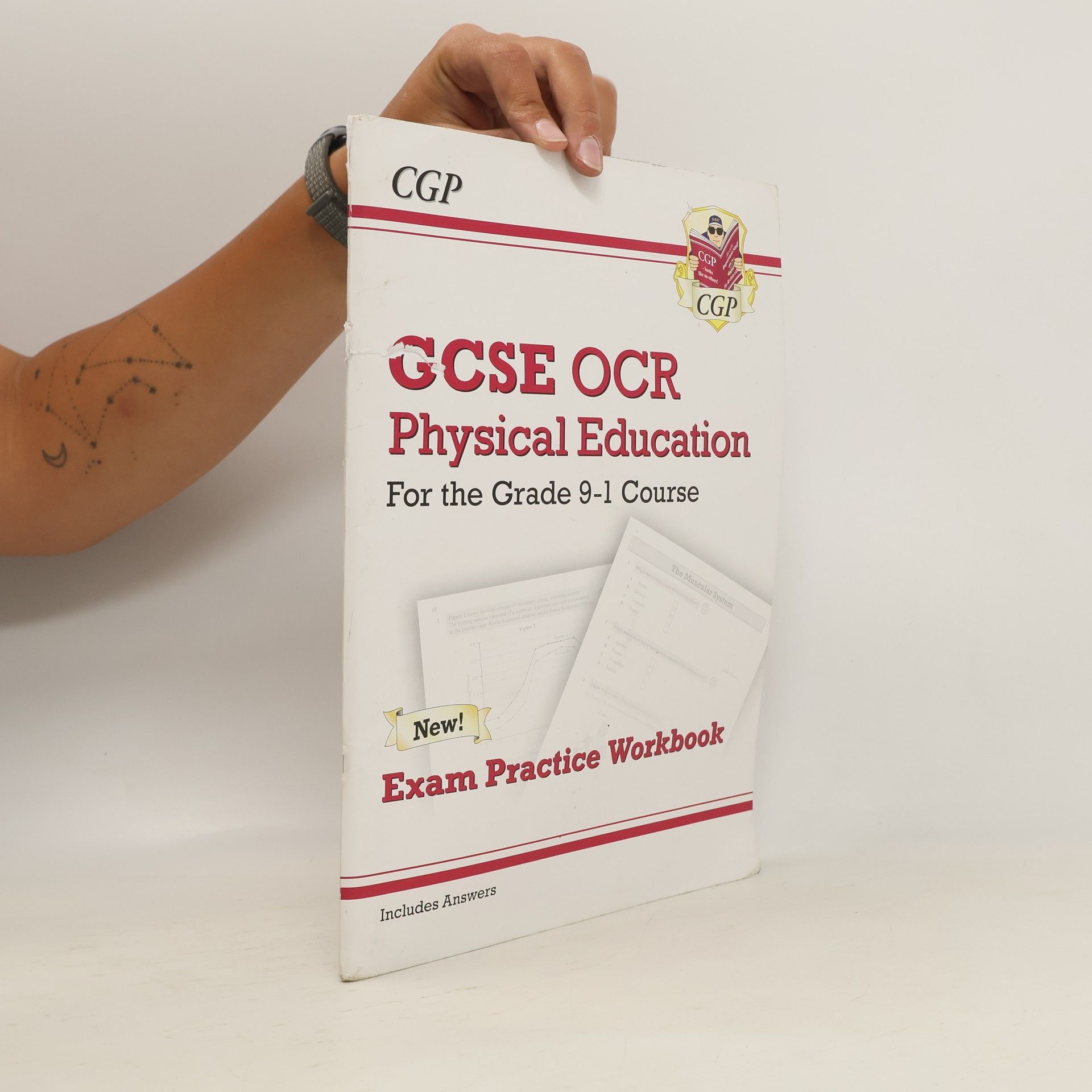 CGP Books New GCSE Physical Education OCR Exam Practice Workbook - for the Grade 9-1 Course (includes Answers)