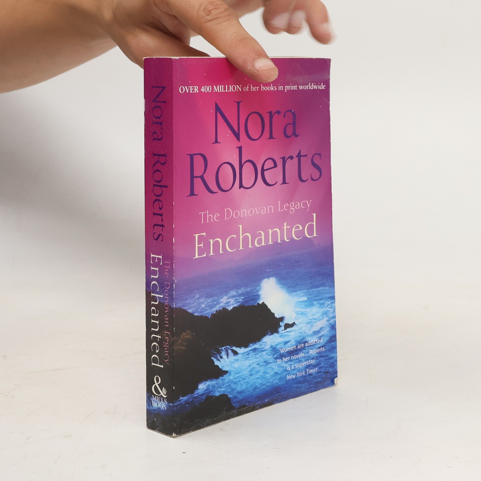 Nora Roberts Enchanted