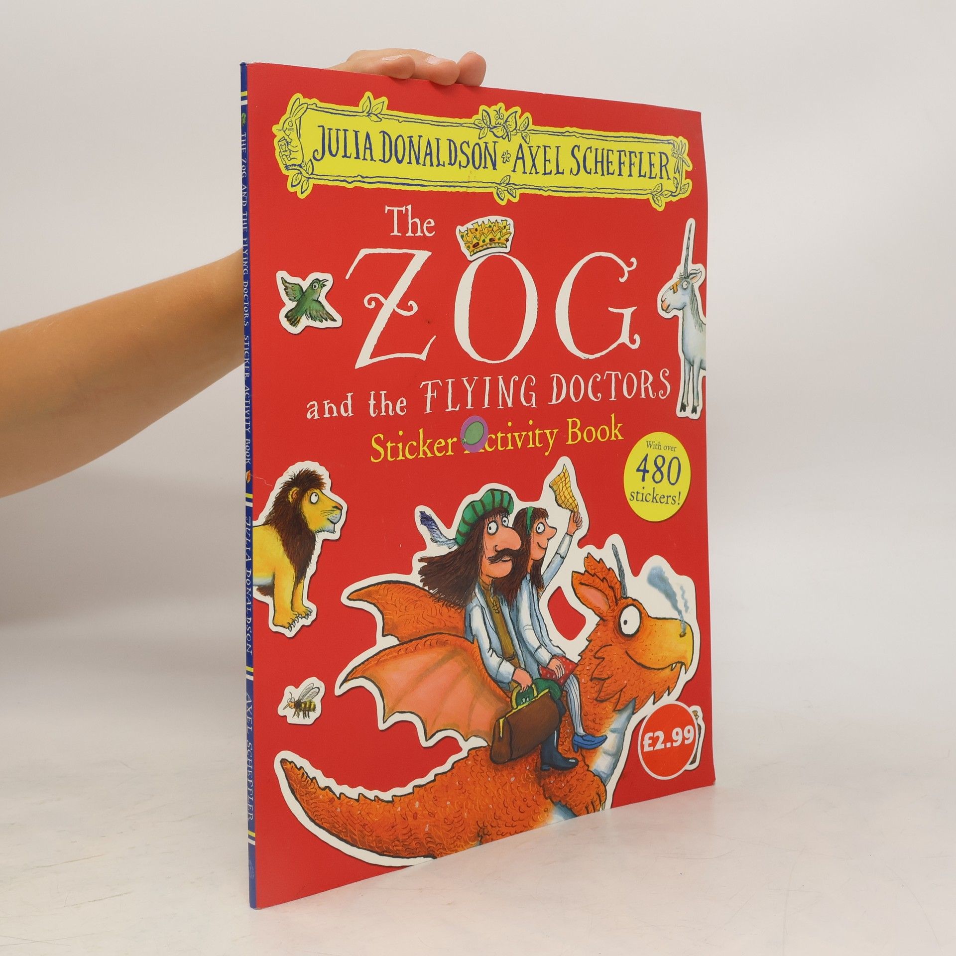 Julia Donaldson Zog and the Flying Doctors Sticker Book