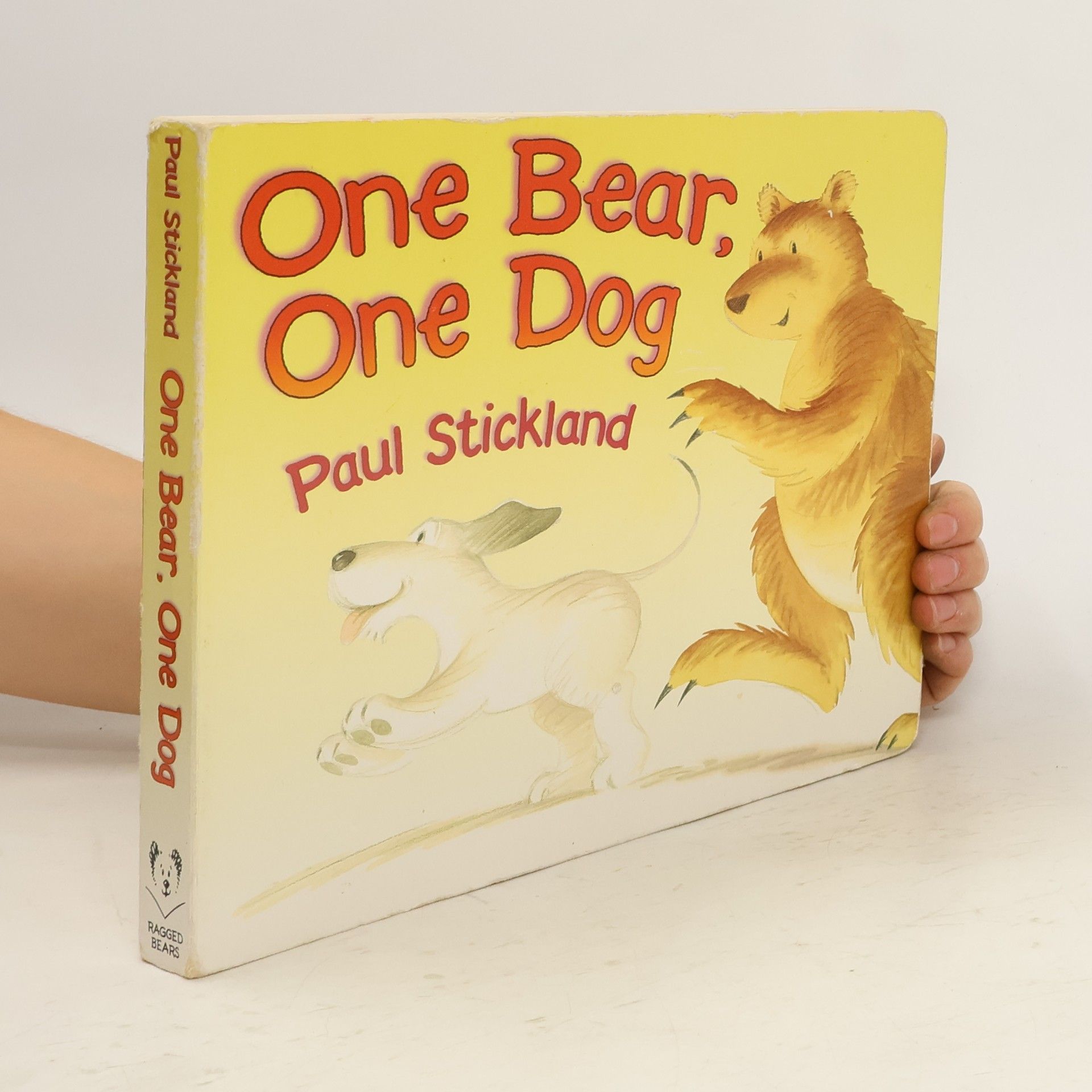 Paul Stickland One Bear, One Dog