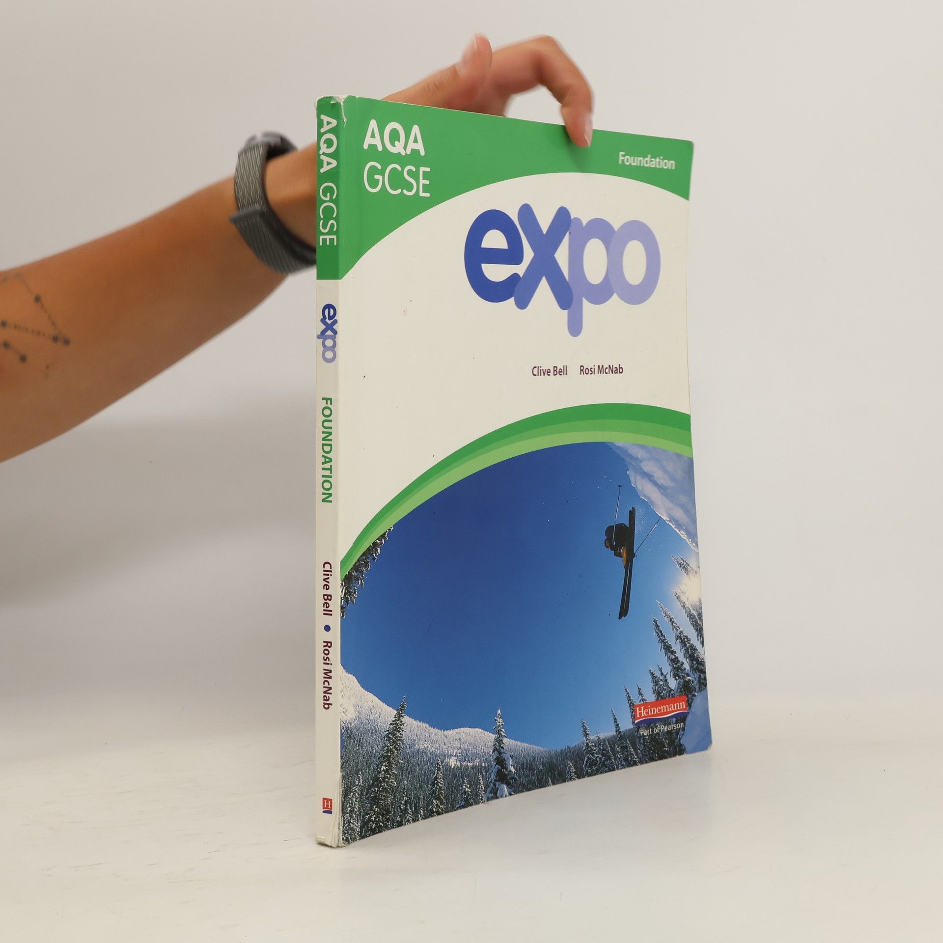 Clive Bell Expo AQA GCSE French Foundation Student Book