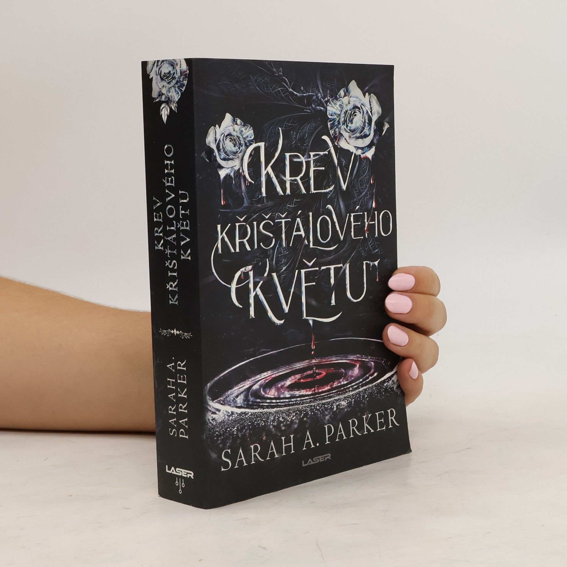 Sarah A. Parker Krev křišťálového květu (limitovaná edice)
