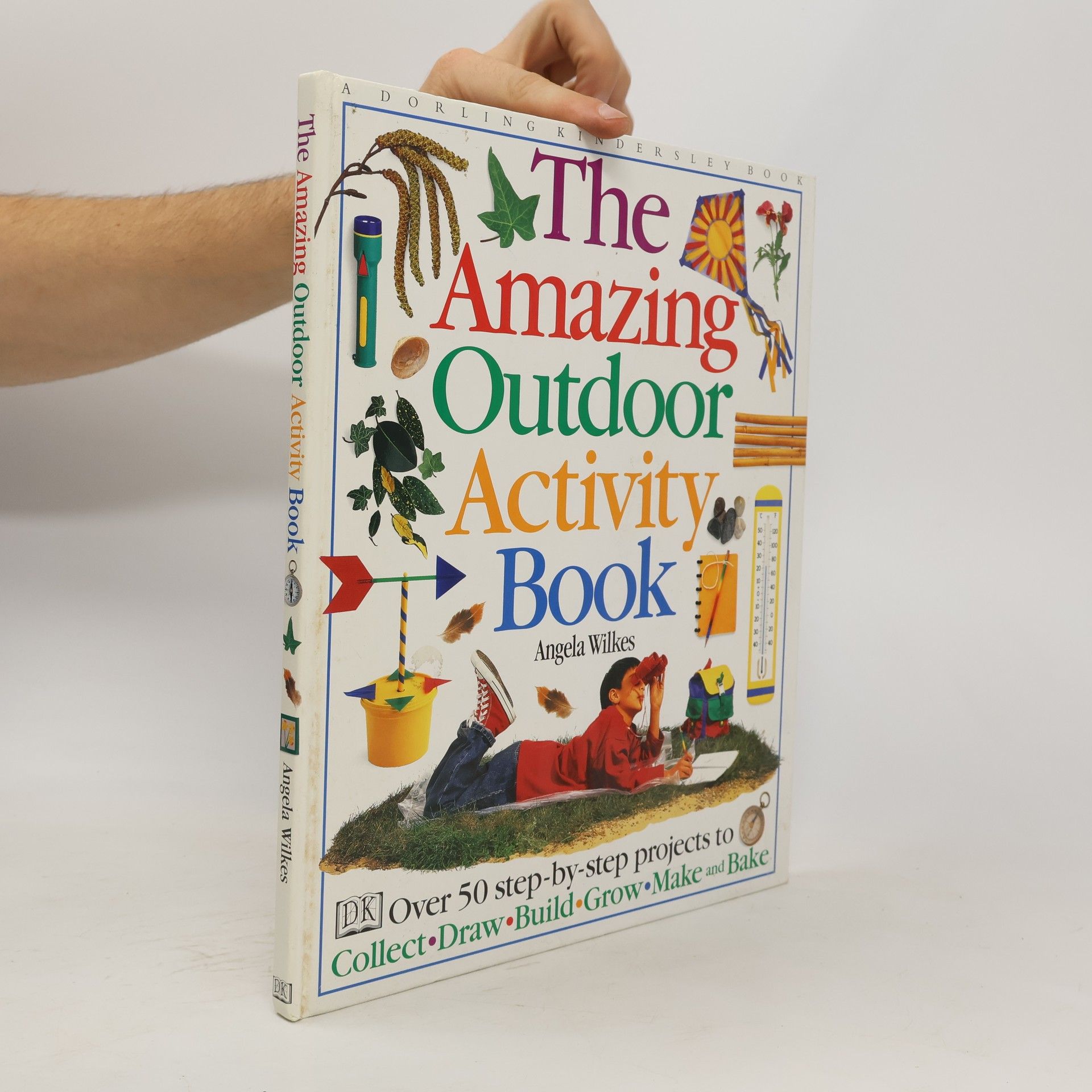 Angela Wilkes The Amazing Outdoor Activity Book