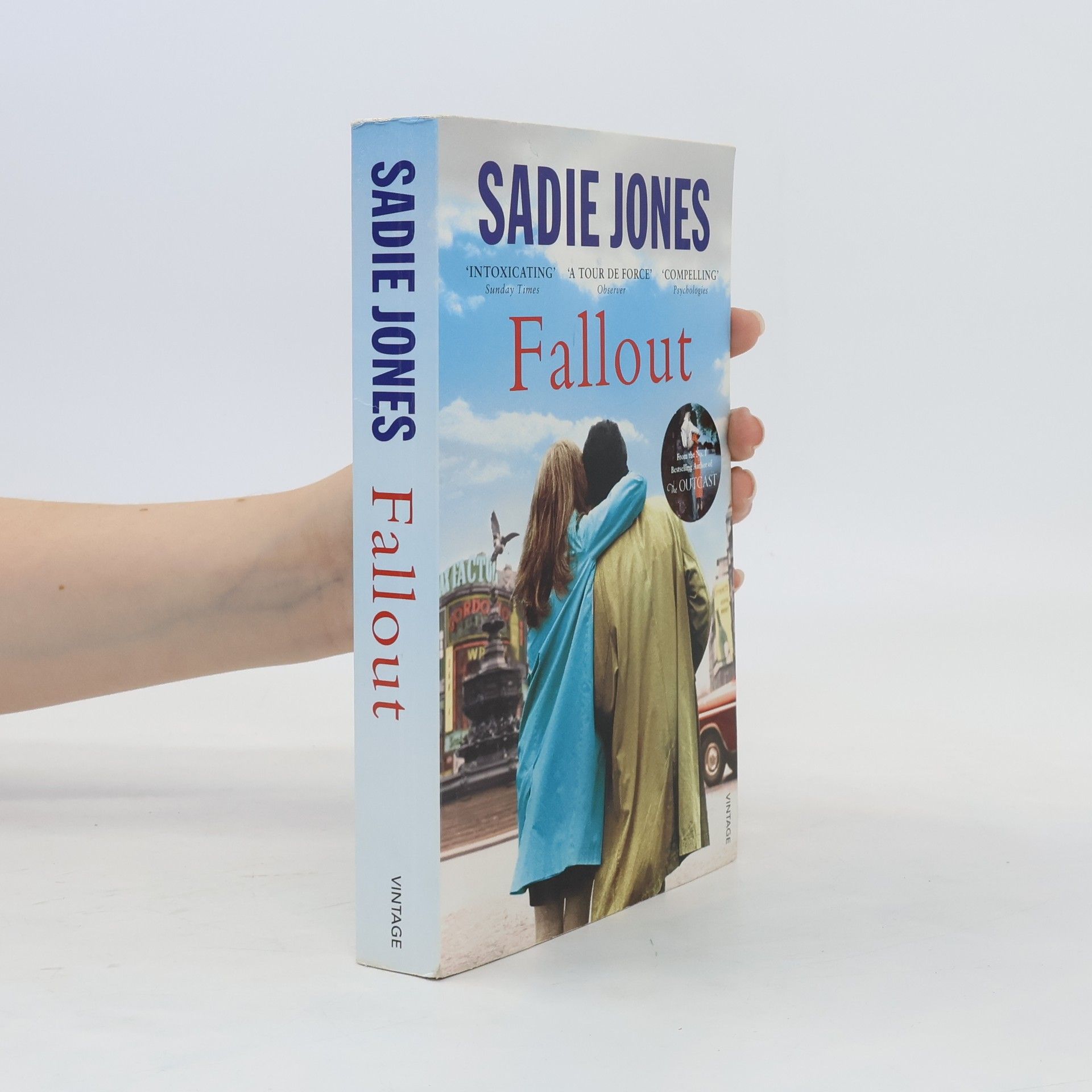 Sadie Jones Fallout. Jahre wie diese, englische Ausgabe
