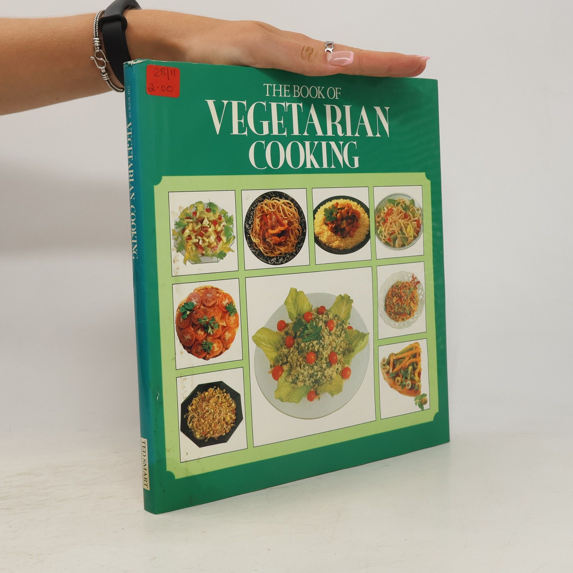 AA.VV. The Book of Vegetarian Cooking