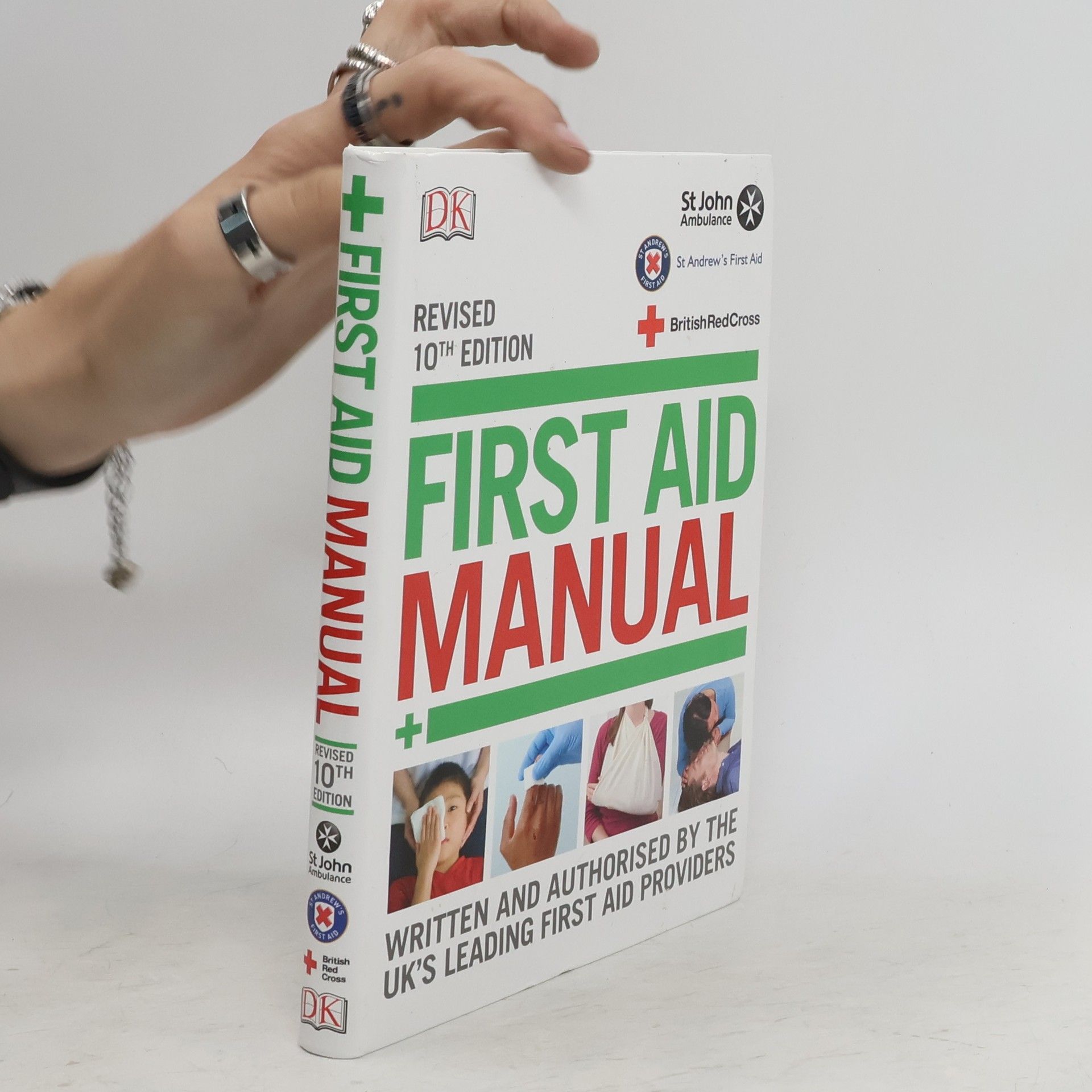 kolektiv First aid manual