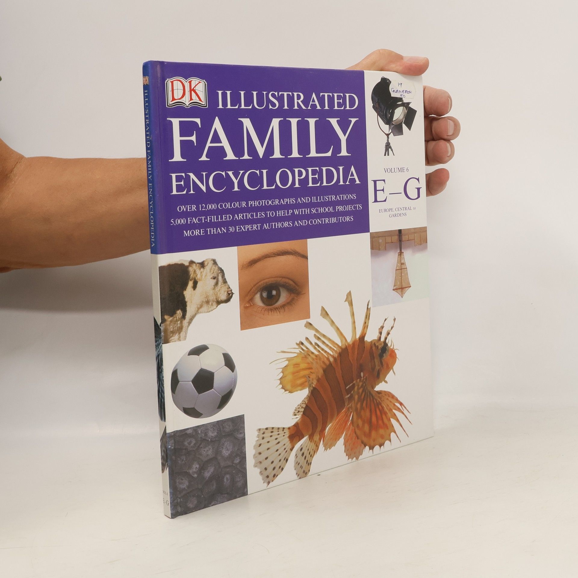 Collectif d'auteurs Illustrated Family Encyclopedia. Volume 6