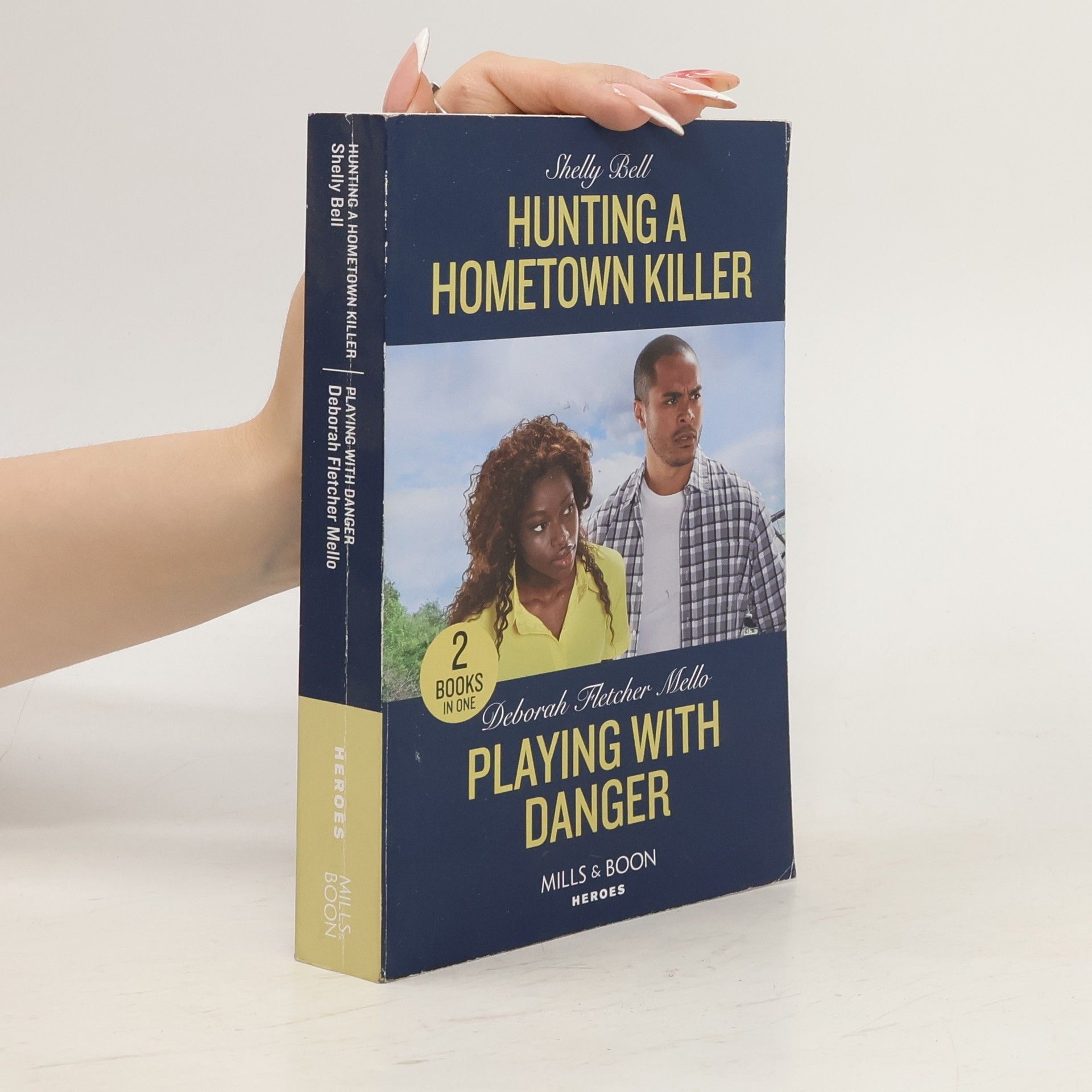 Shelly Bell Hunting A Hometown Killer / Playing With Danger