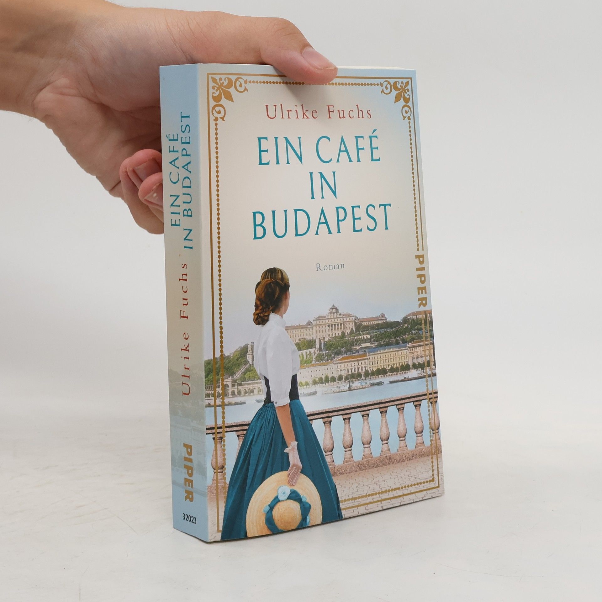 Ulrike Fuchs Ein Café in Budapest